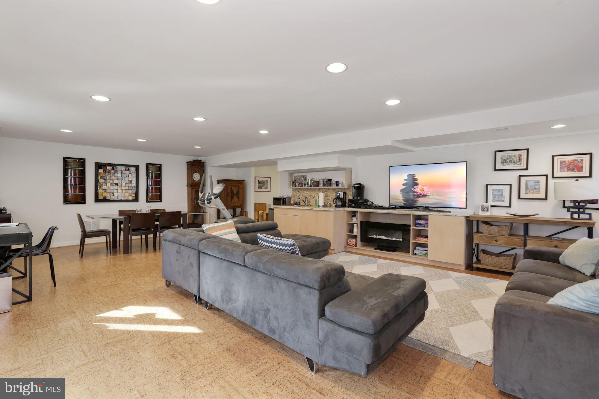 POTOMAC VIEW ESTATES - Residential