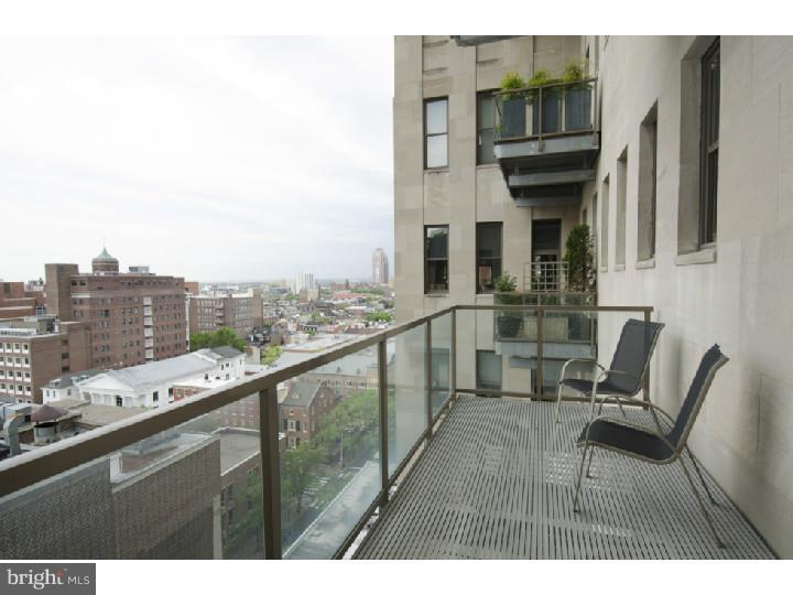 WASHINGTON SQ - Residential