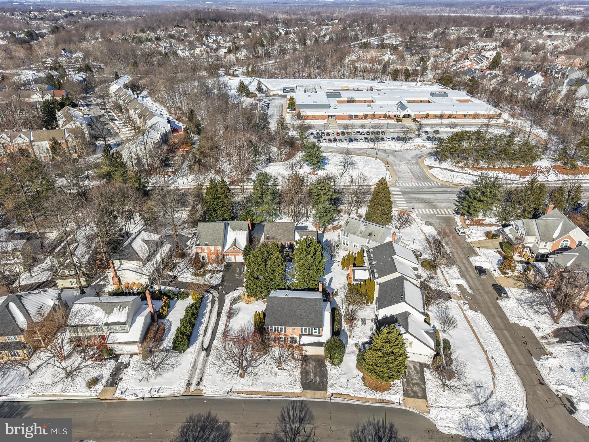 LOWES ISLAND - Residential
