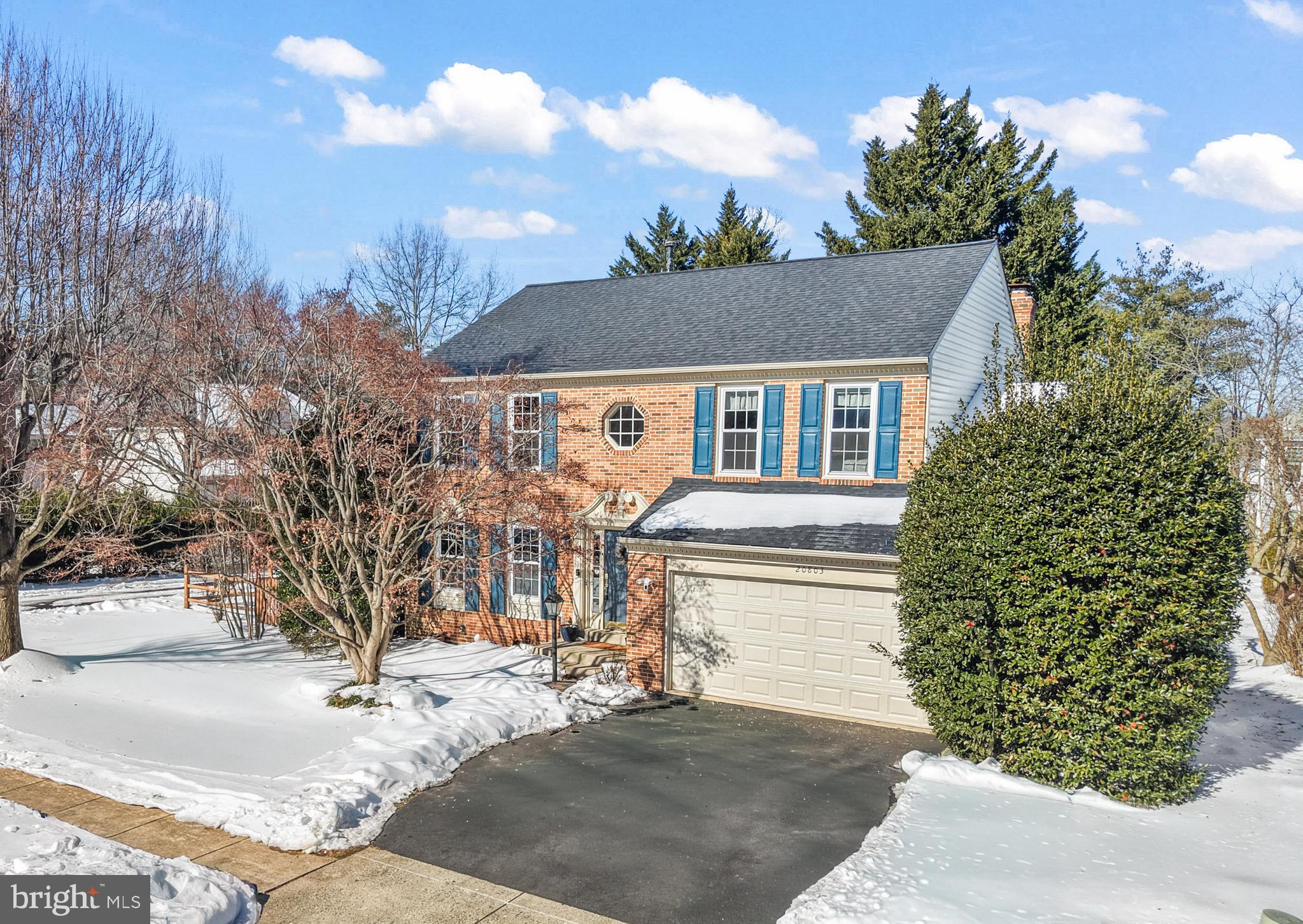 LOWES ISLAND - Residential