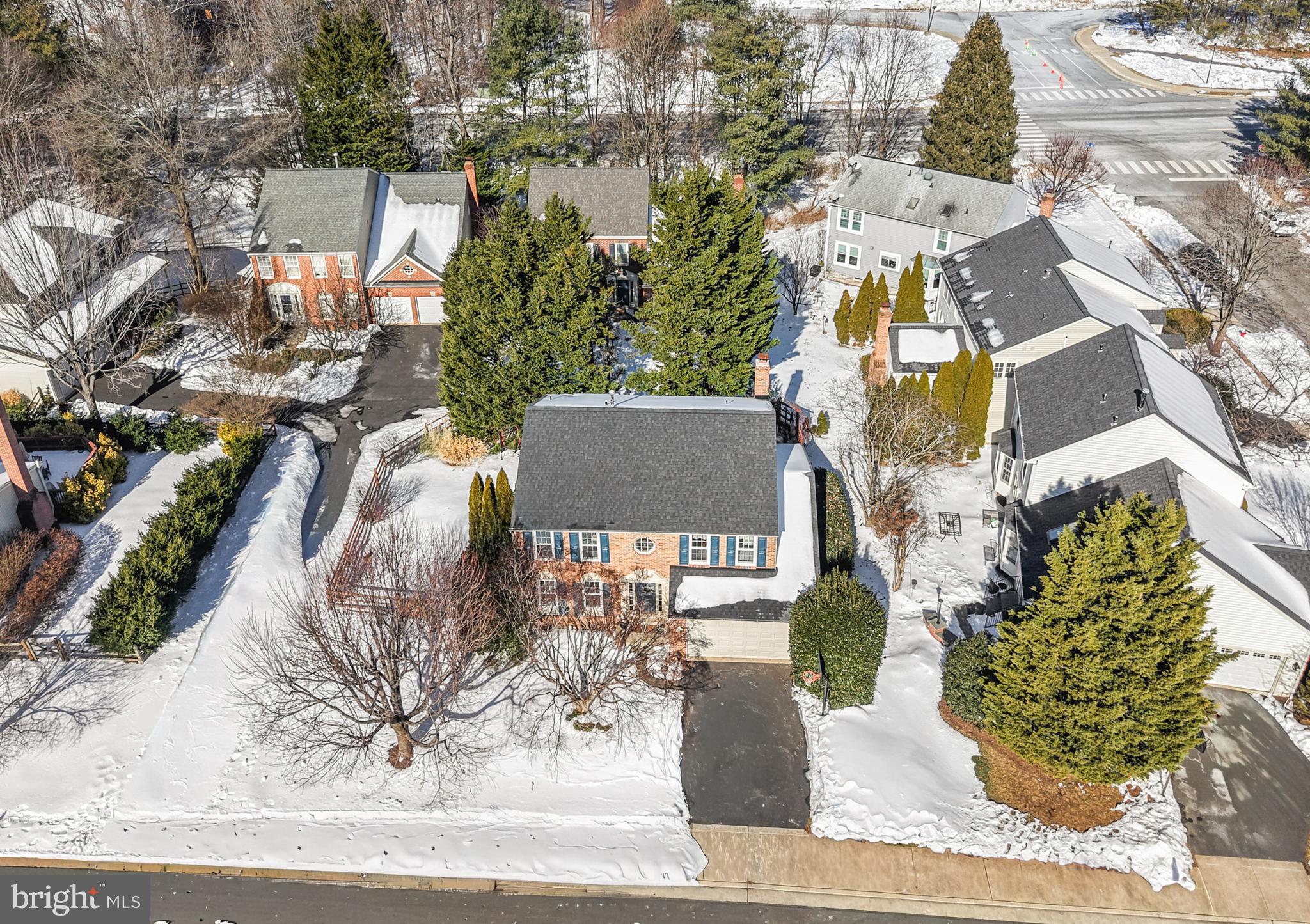 LOWES ISLAND - Residential