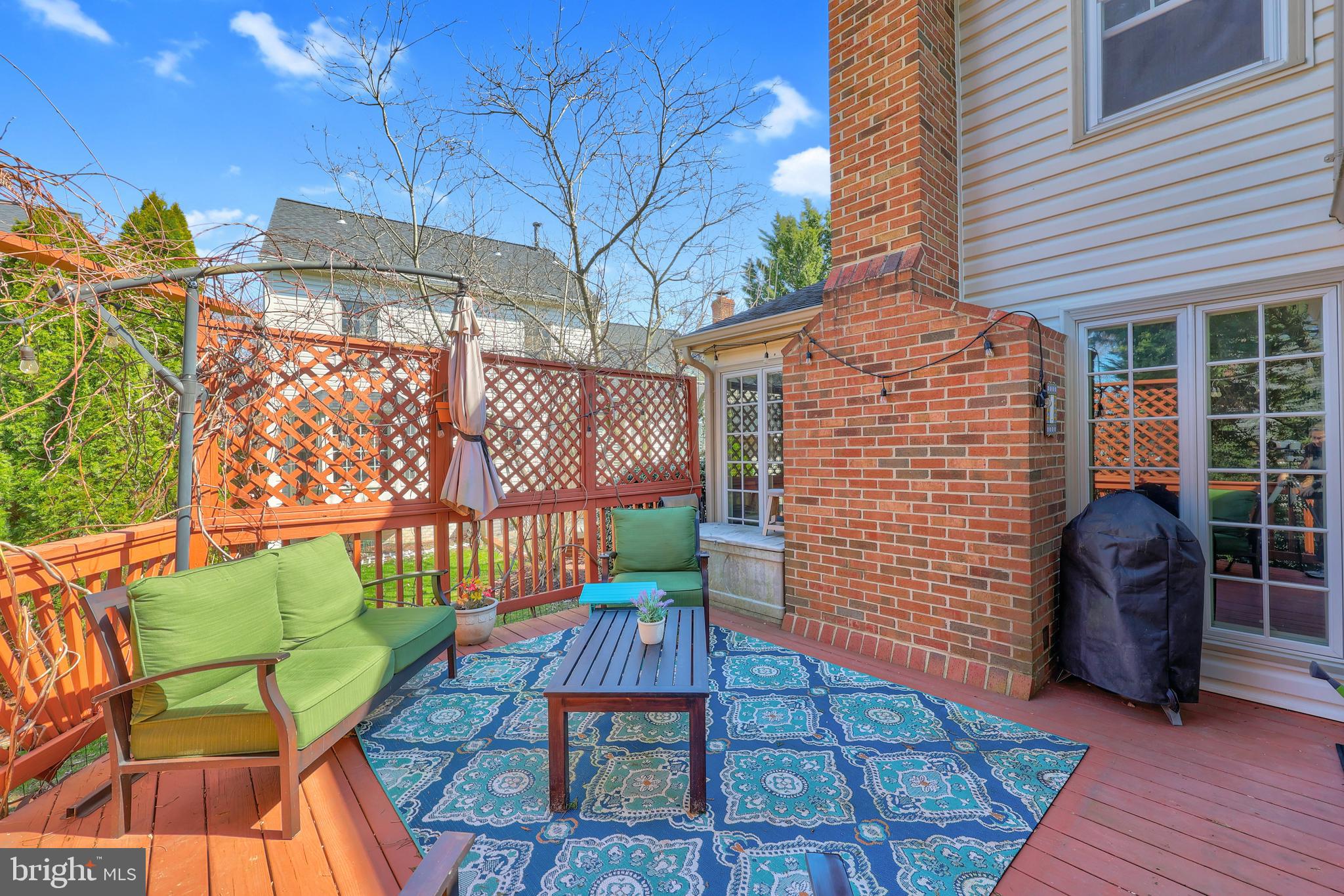 LOWES ISLAND - Residential