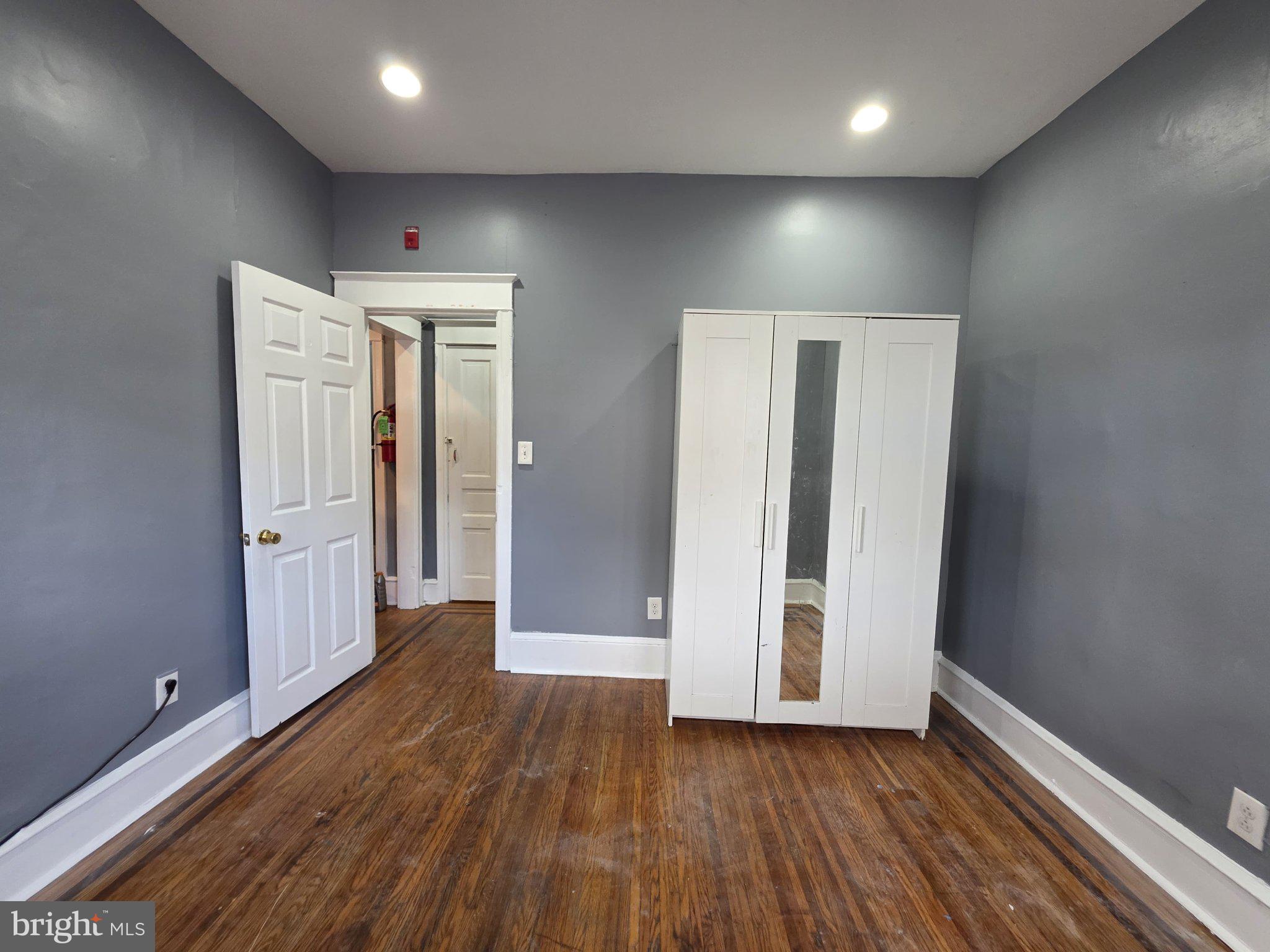 5329 WALNUT STREET 1