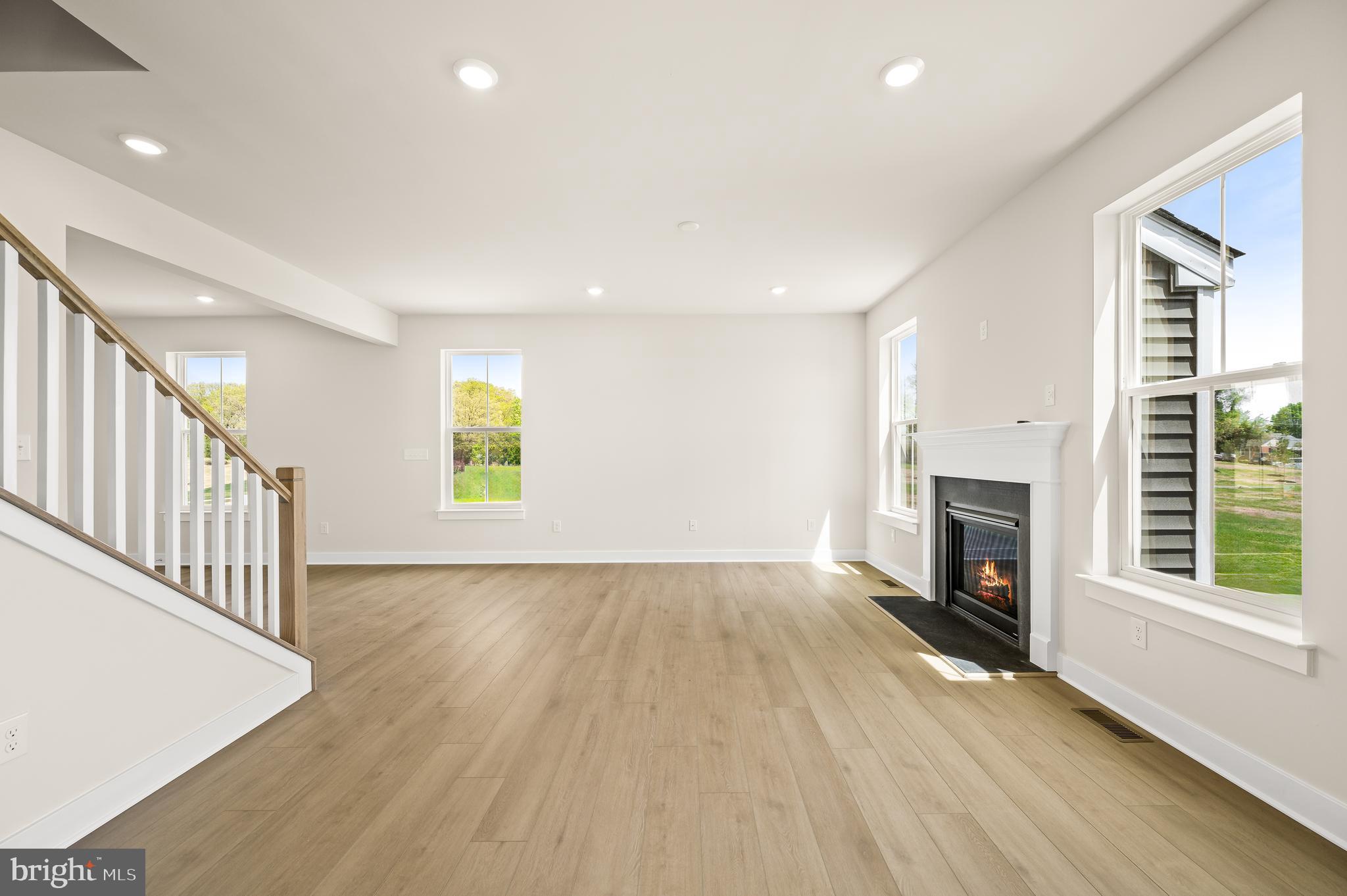 FARM VIEW - Residential