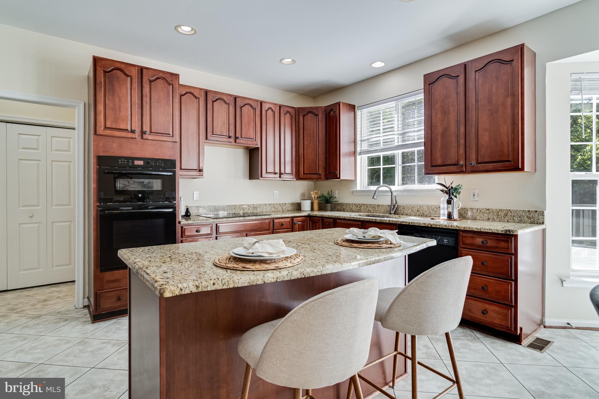 LOCUST GROVE ESTATES - Residential