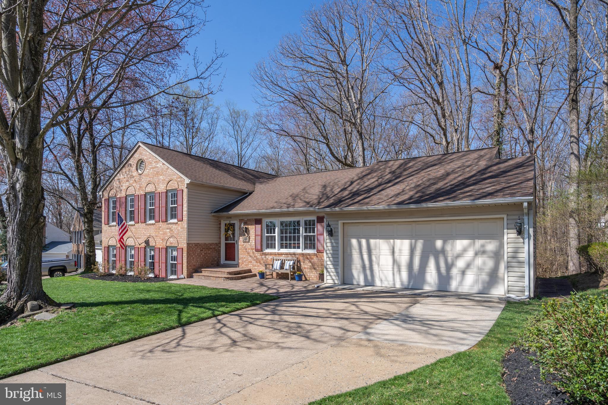 LAKE RIDGE - Residential