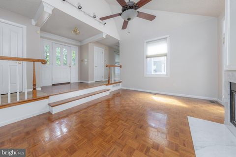 1 CASTLE ROAD SHAMONG NJ 08088
