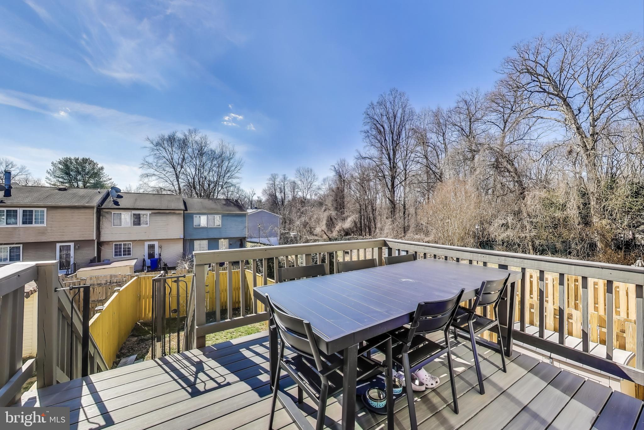 OAK SPRINGS - Residential