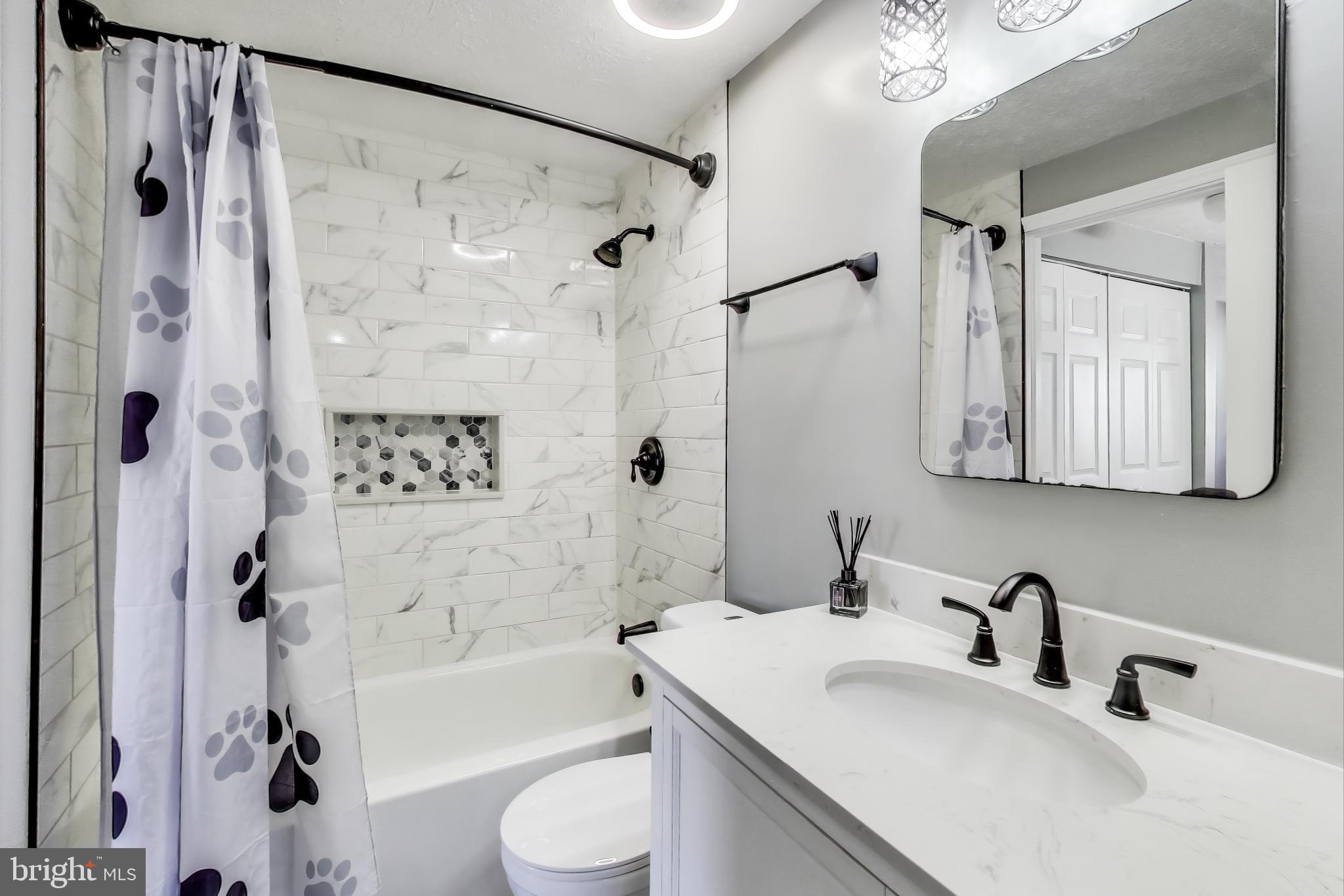 OAK SPRINGS - Residential