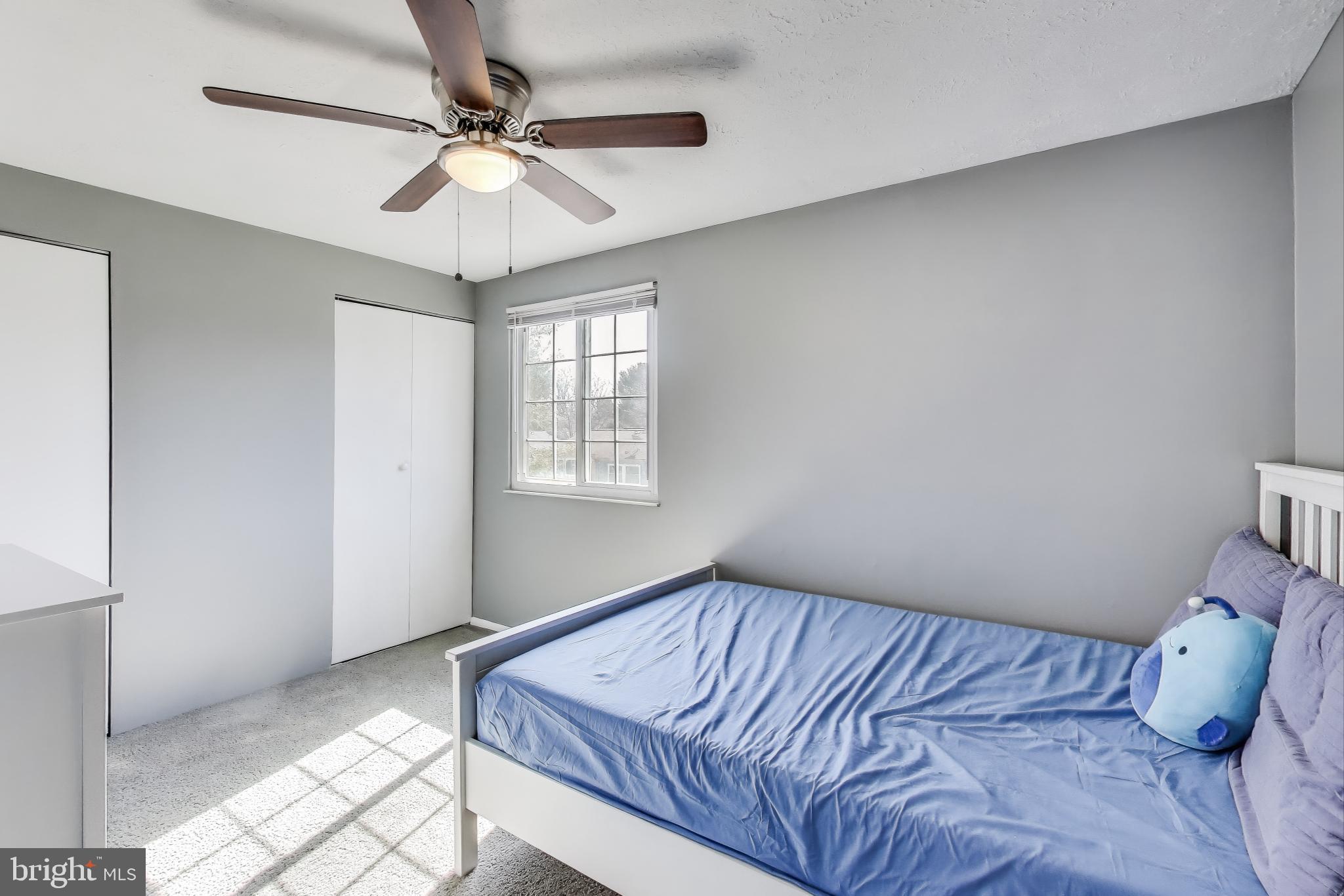 OAK SPRINGS - Residential