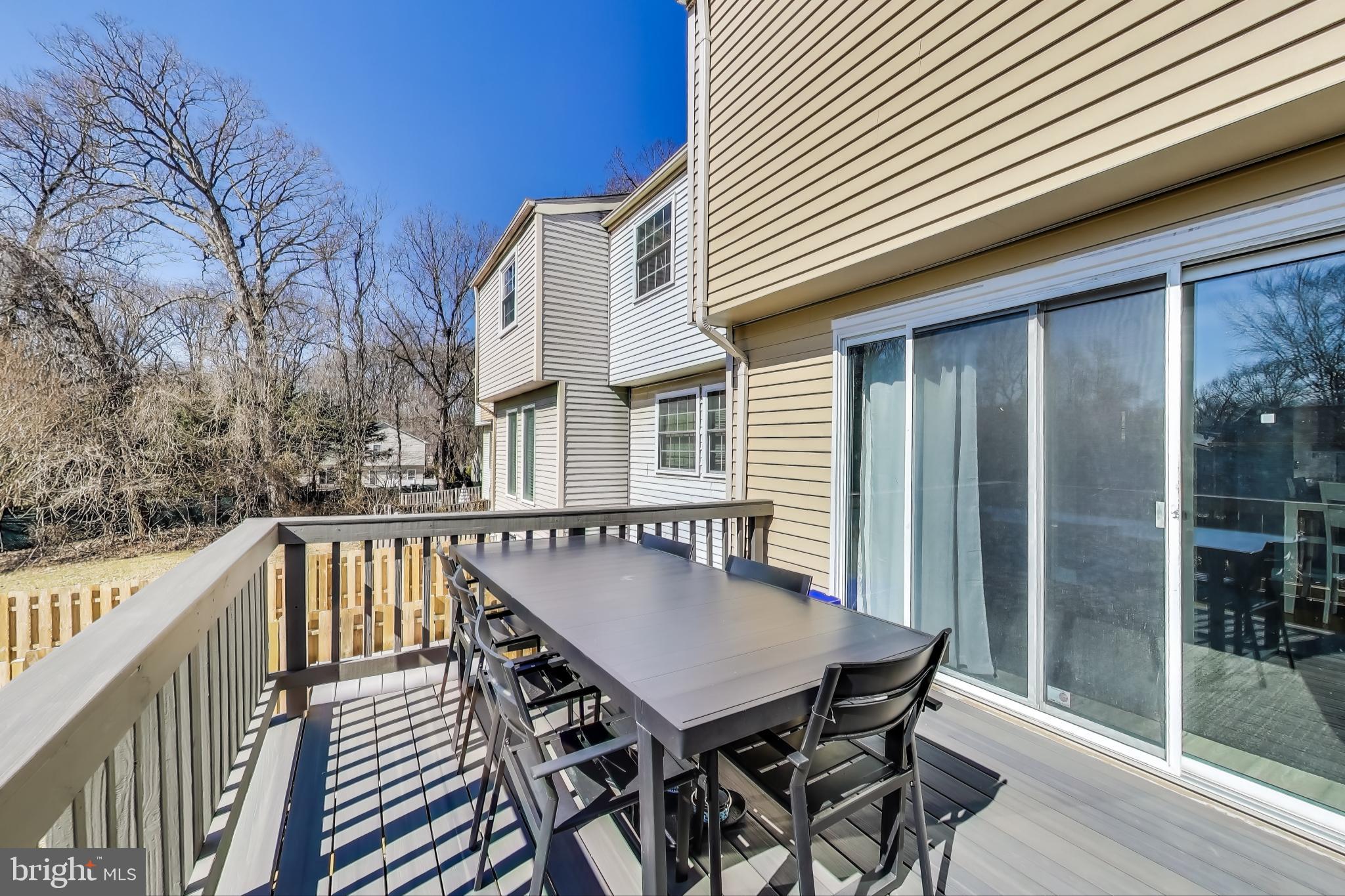 OAK SPRINGS - Residential