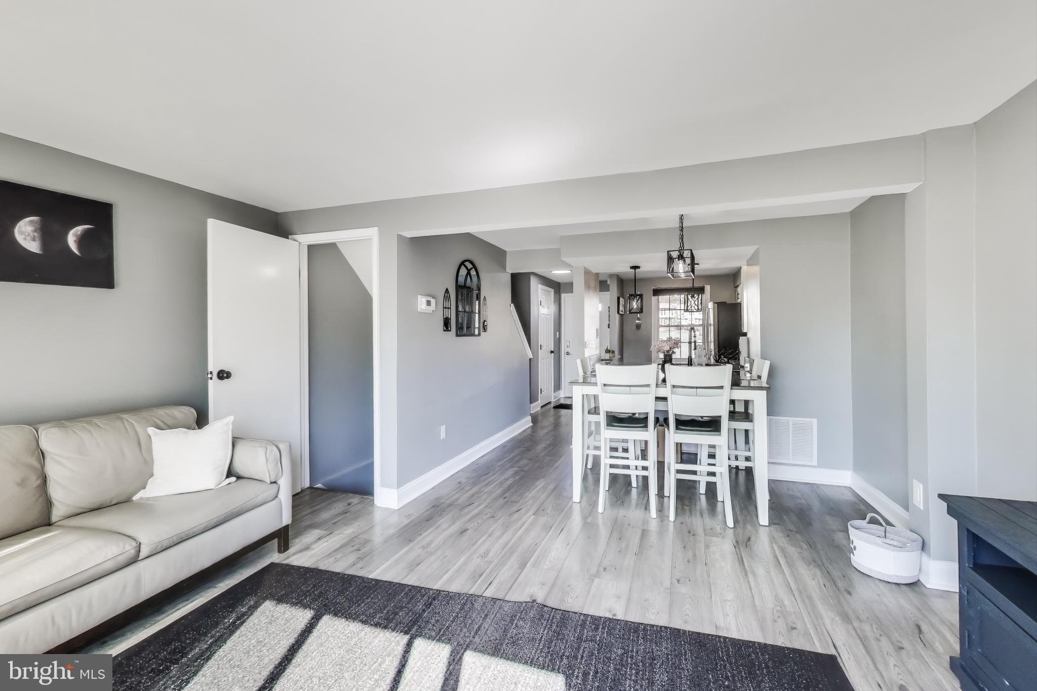 OAK SPRINGS - Residential