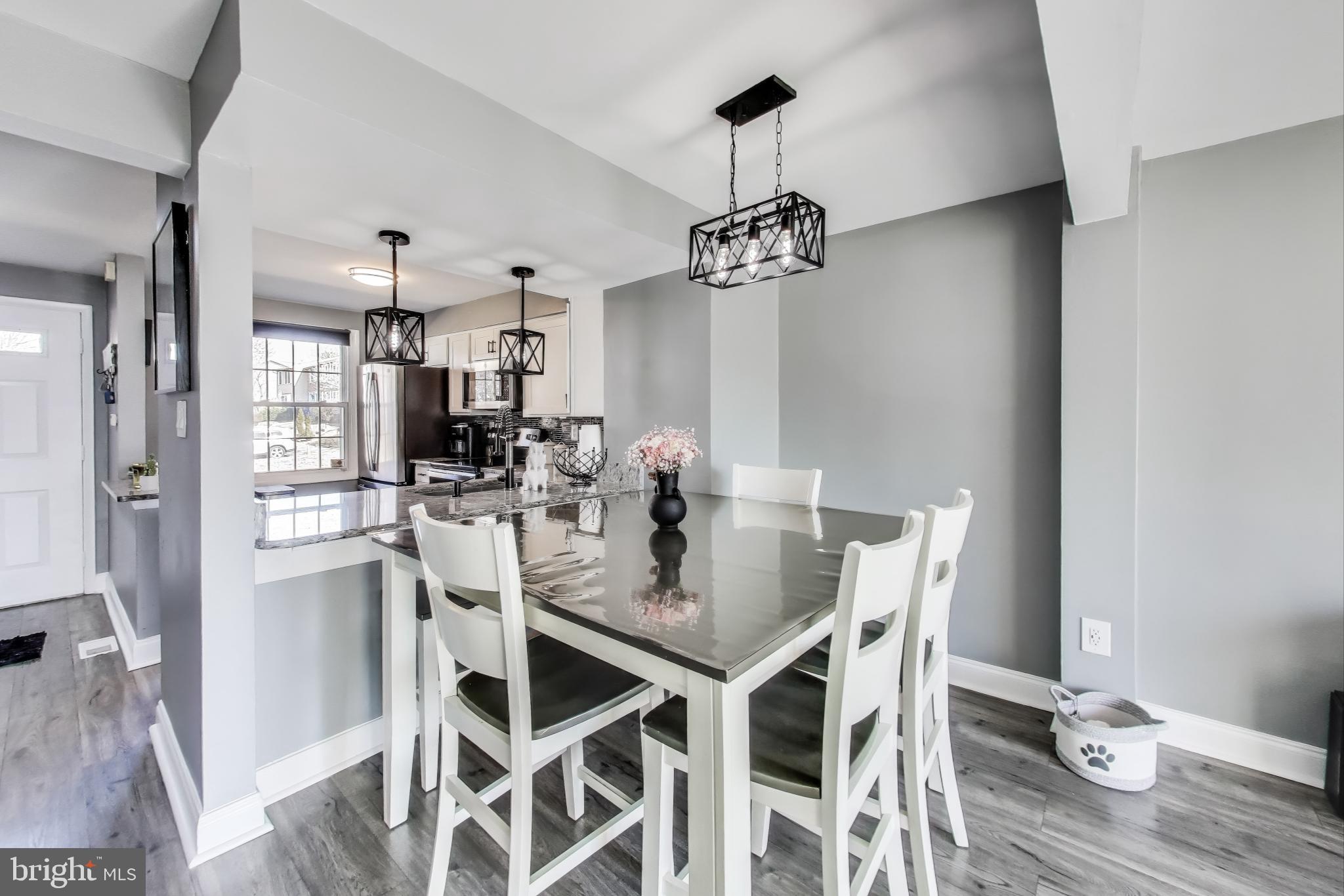 OAK SPRINGS - Residential