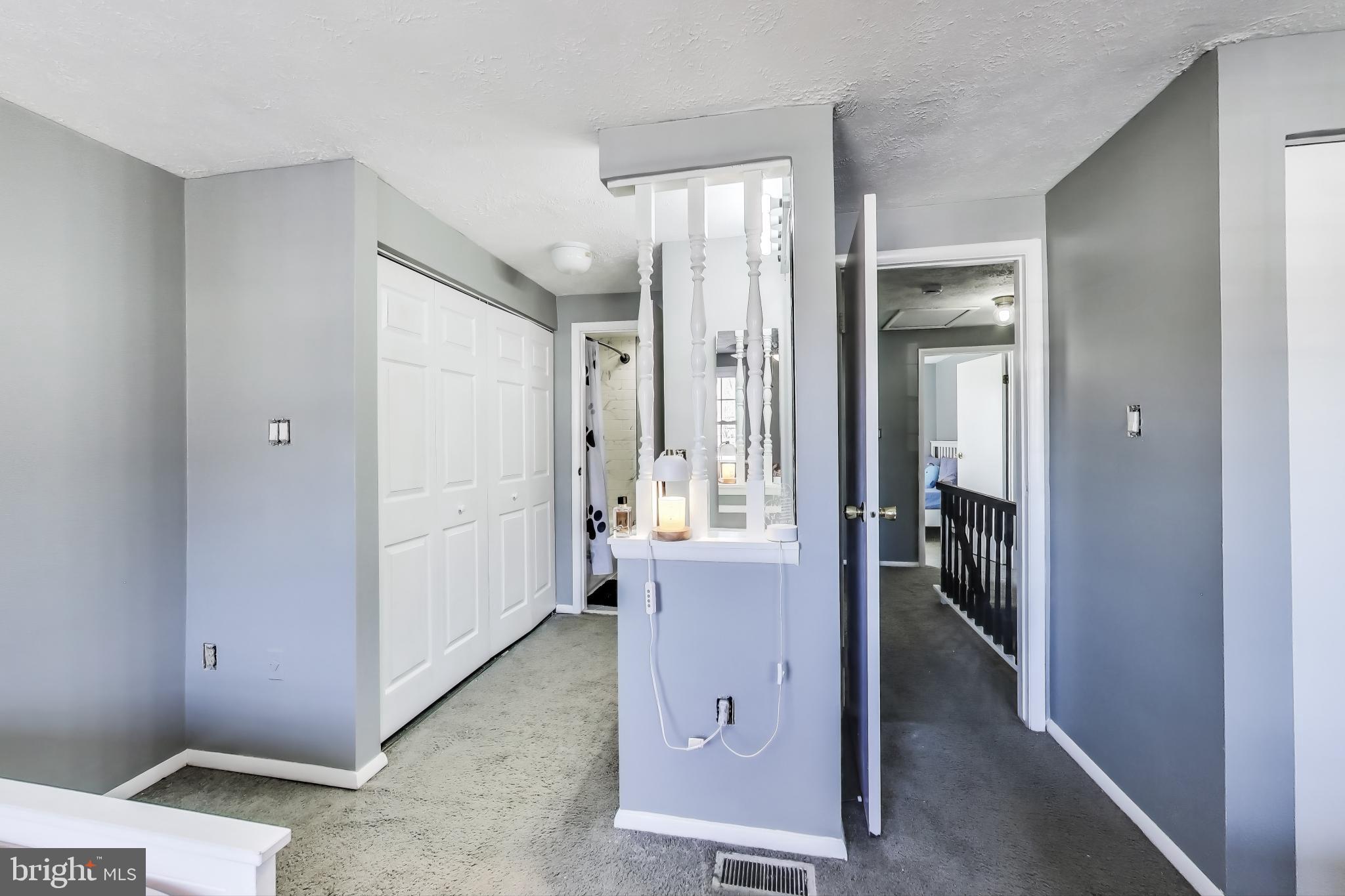 OAK SPRINGS - Residential