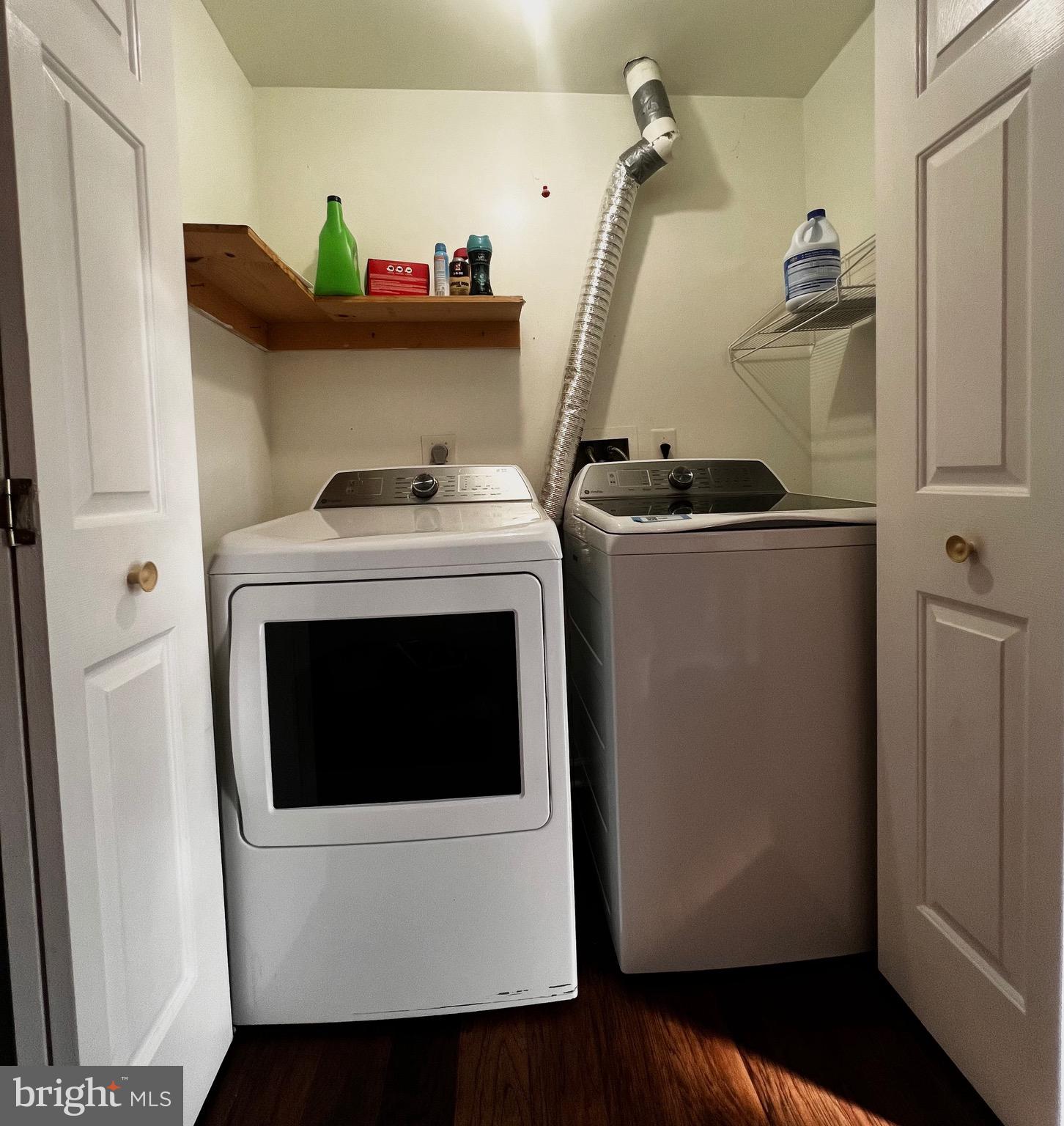 TURNBERRY VILLAGE - Residential