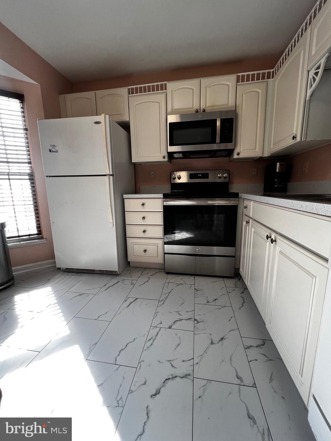 TURNBERRY VILLAGE - Residential