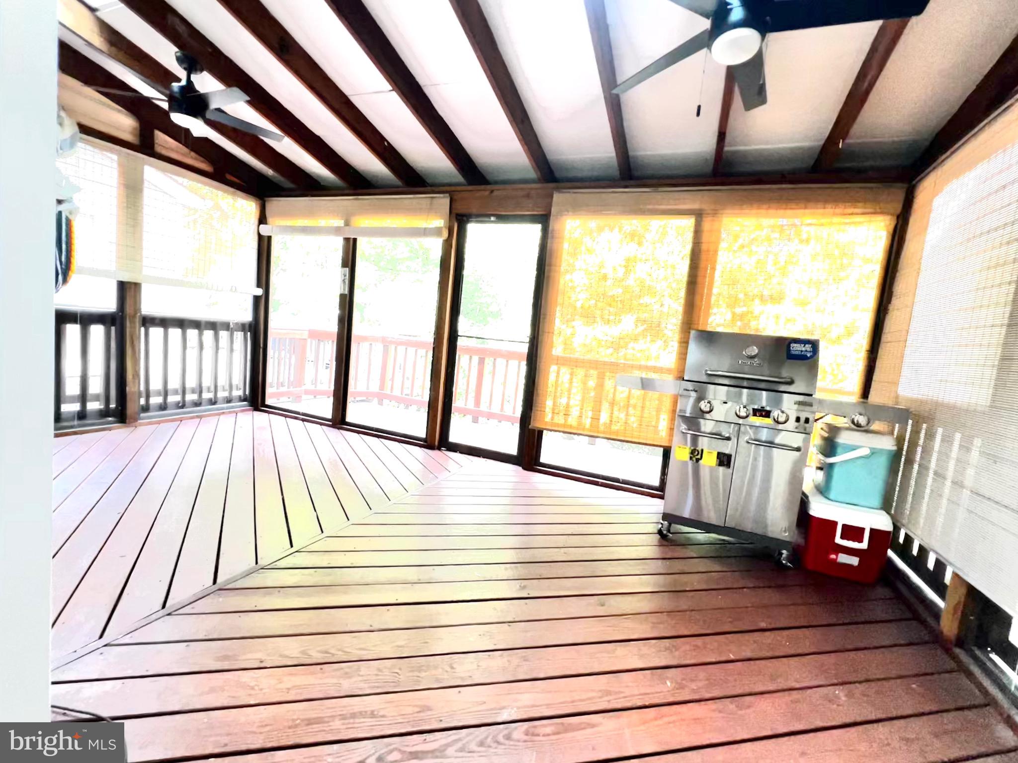 TURNBERRY VILLAGE - Residential