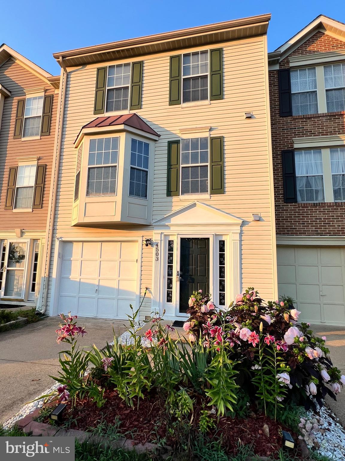 TURNBERRY VILLAGE - Residential