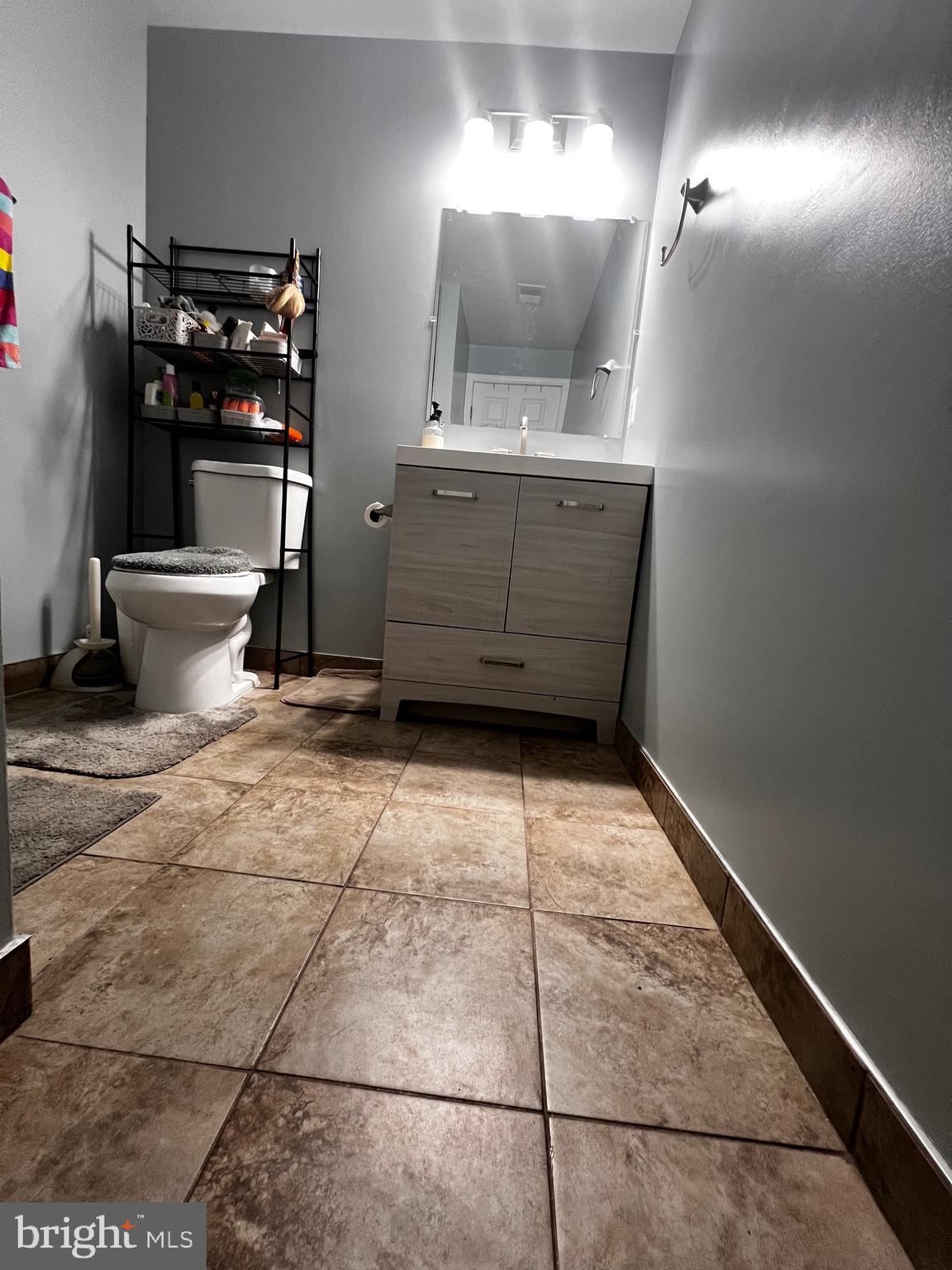 TURNBERRY VILLAGE - Residential