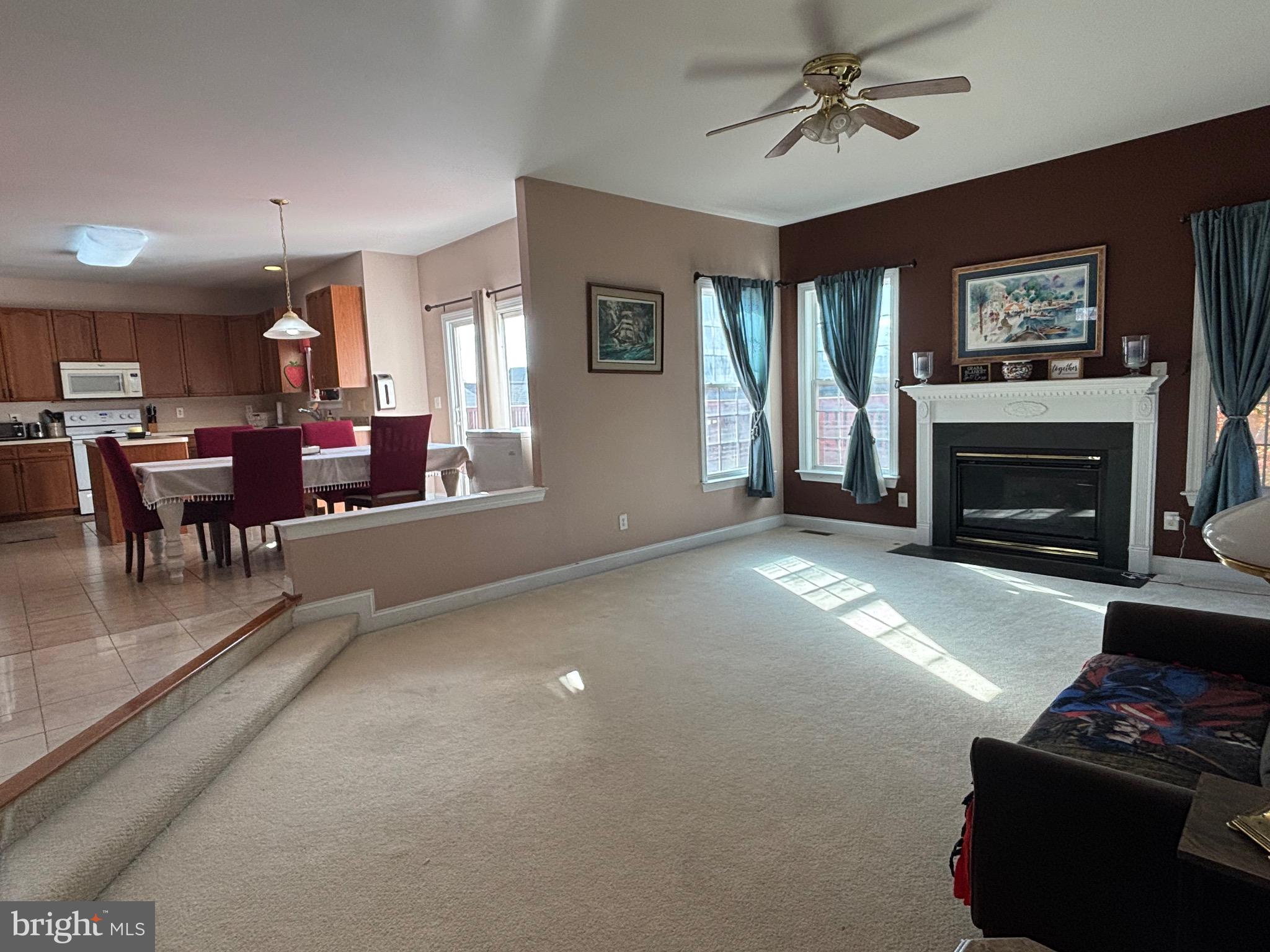 BROOKFIELD - Residential