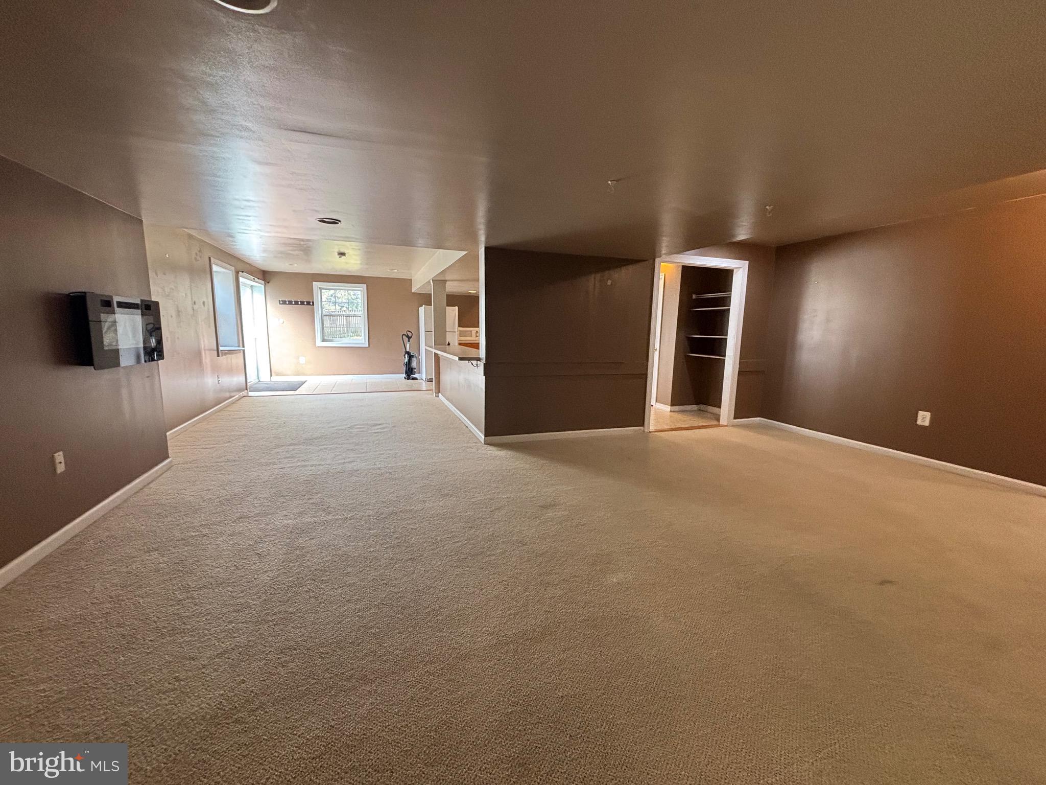 BROOKFIELD - Residential