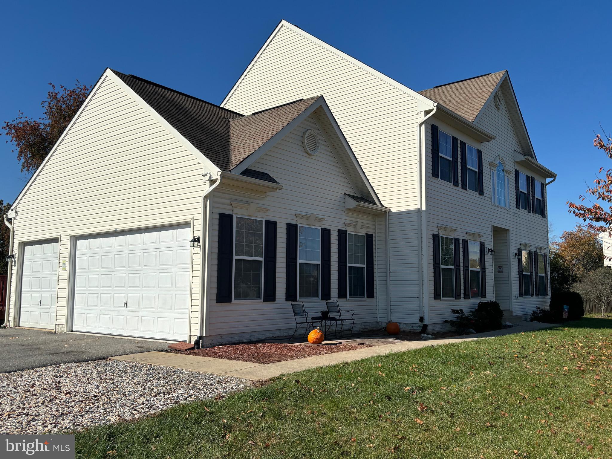 BROOKFIELD - Residential