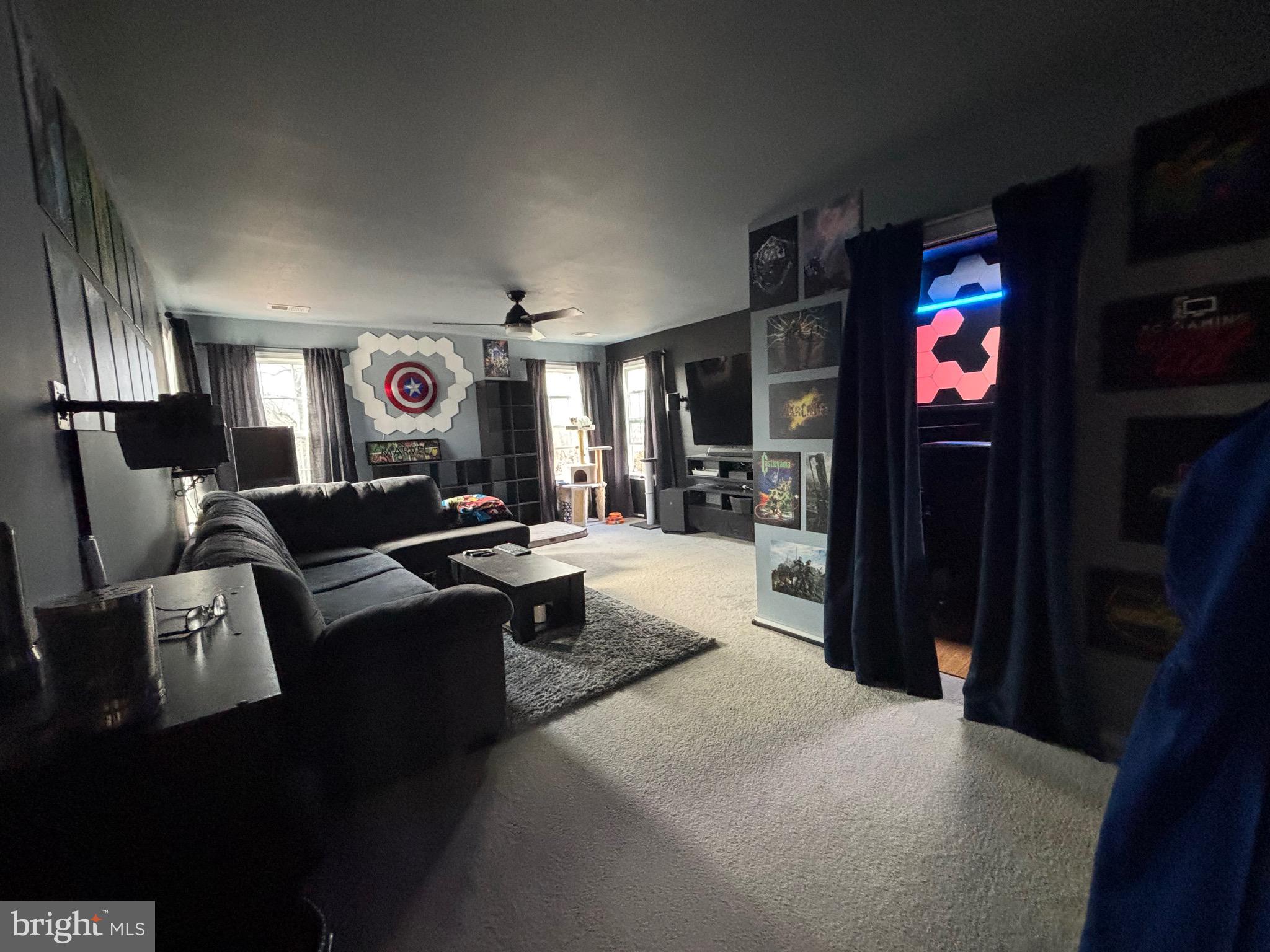 BROOKFIELD - Residential