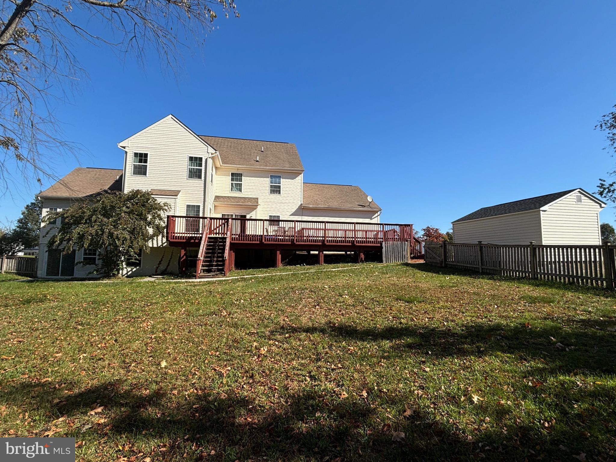 BROOKFIELD - Residential