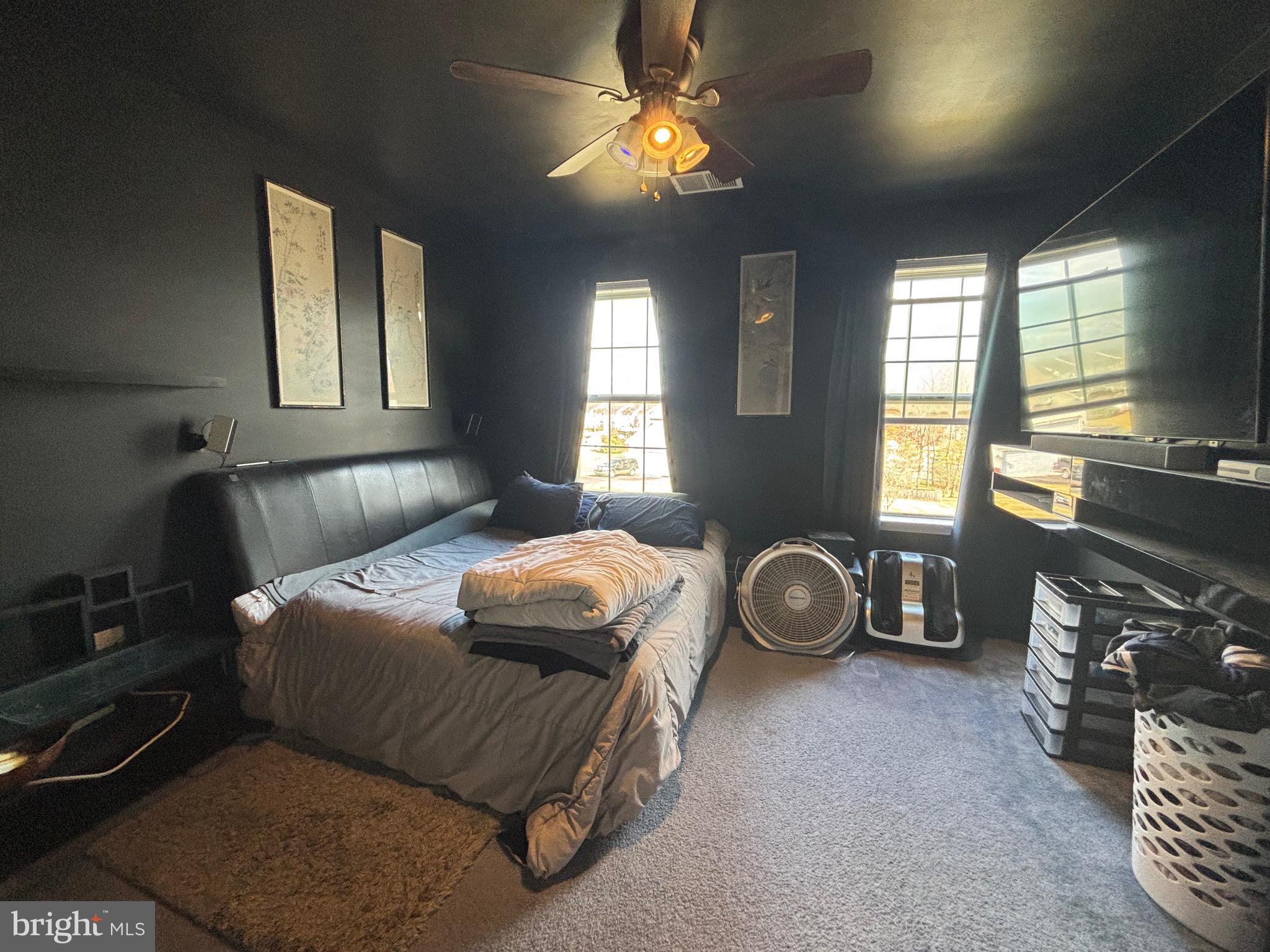 BROOKFIELD - Residential