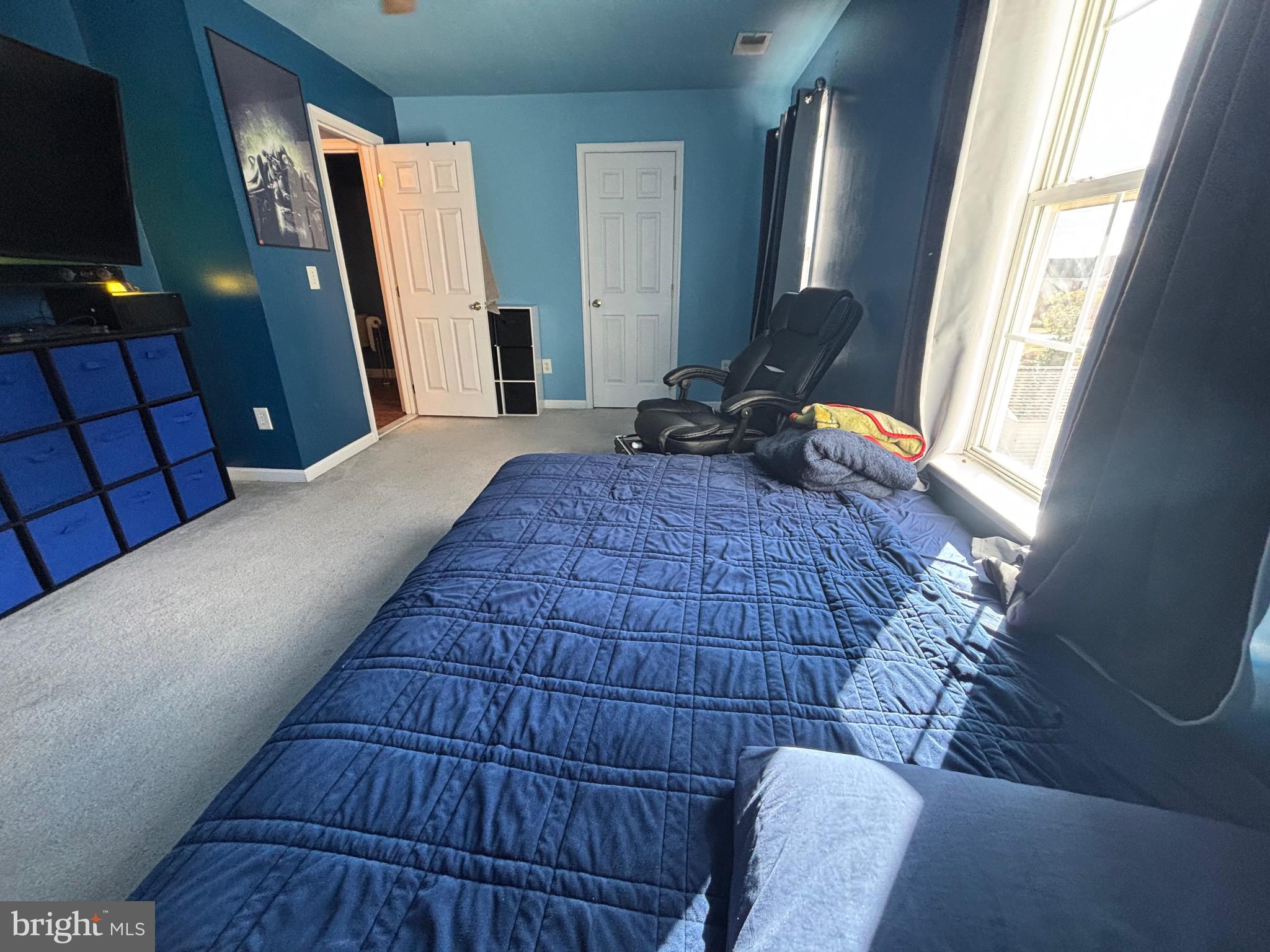 BROOKFIELD - Residential