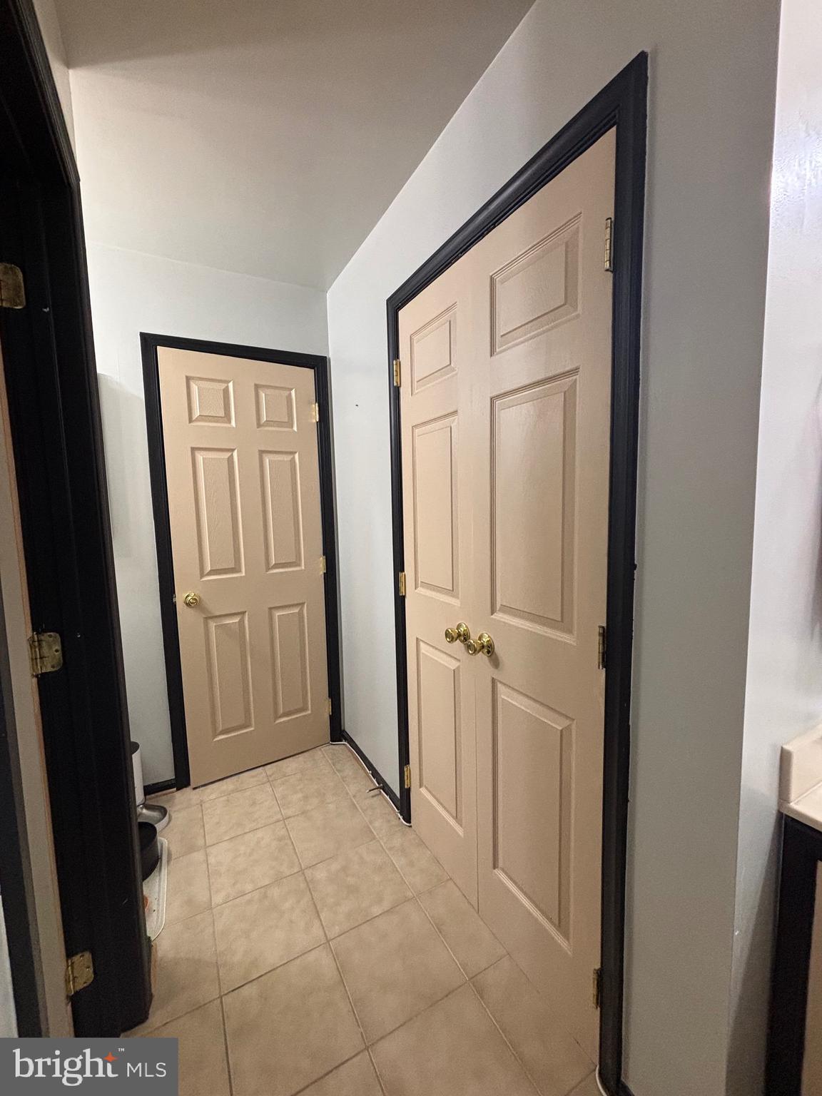 BROOKFIELD - Residential