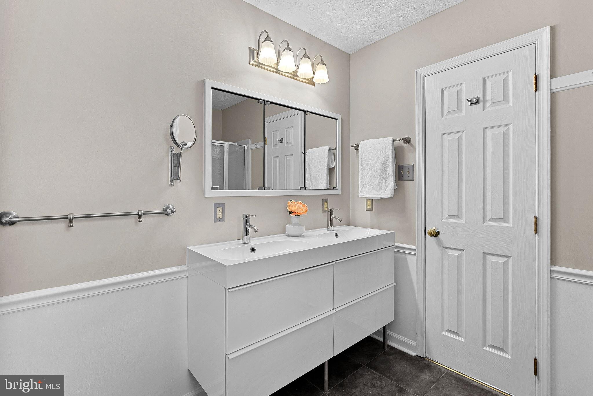 LAKE HOLIDAY ESTATES - Residential