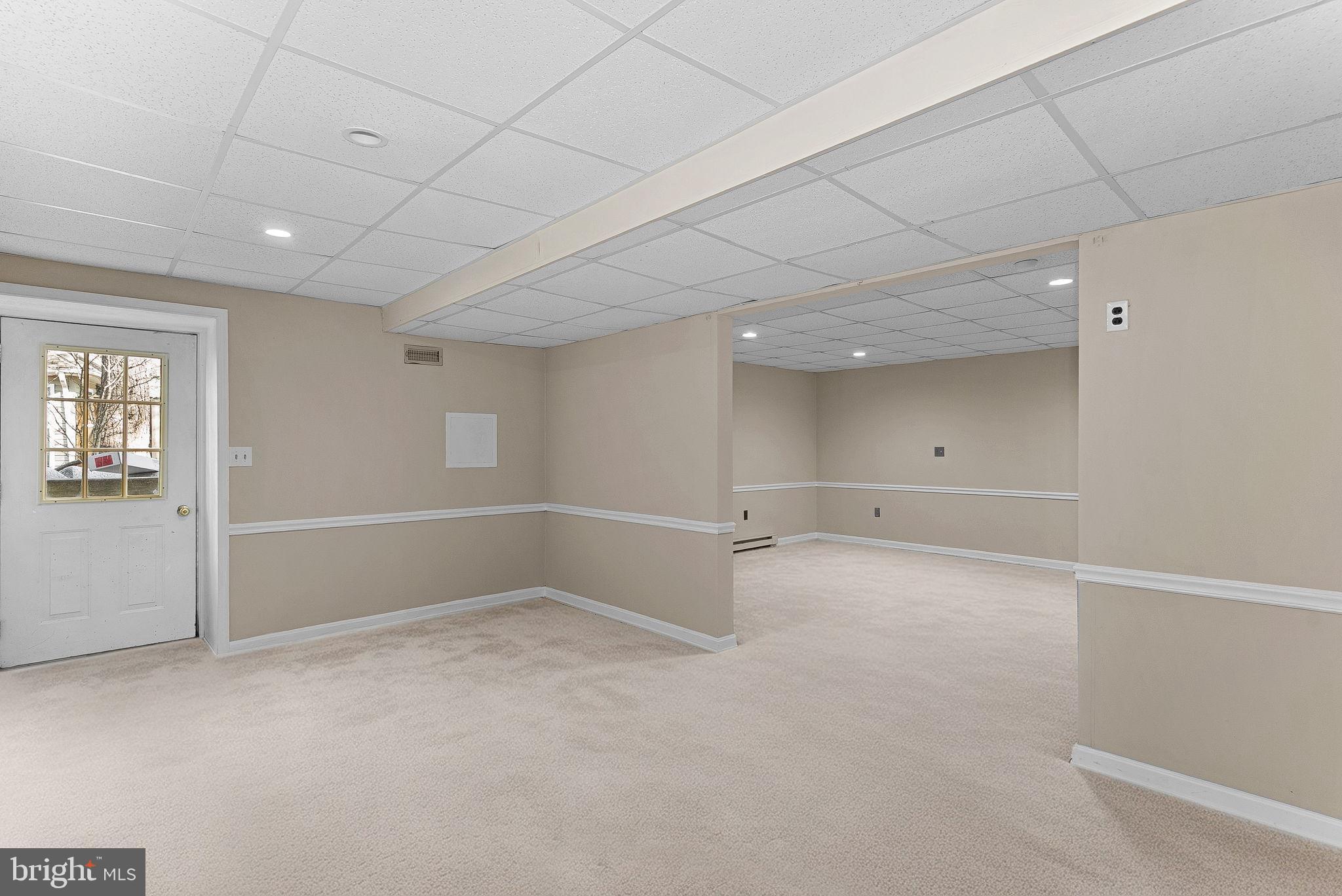 LAKE HOLIDAY ESTATES - Residential