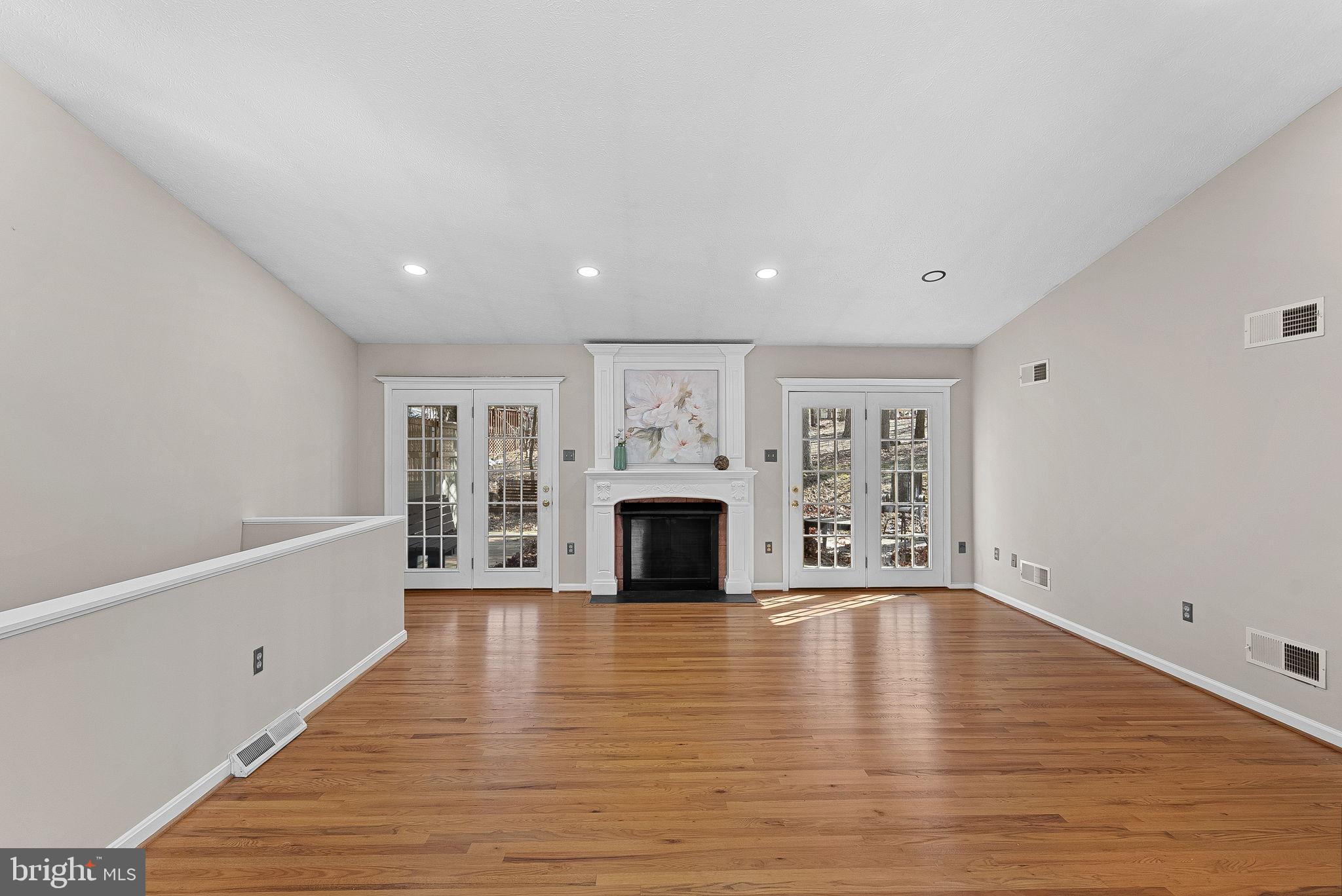 LAKE HOLIDAY ESTATES - Residential