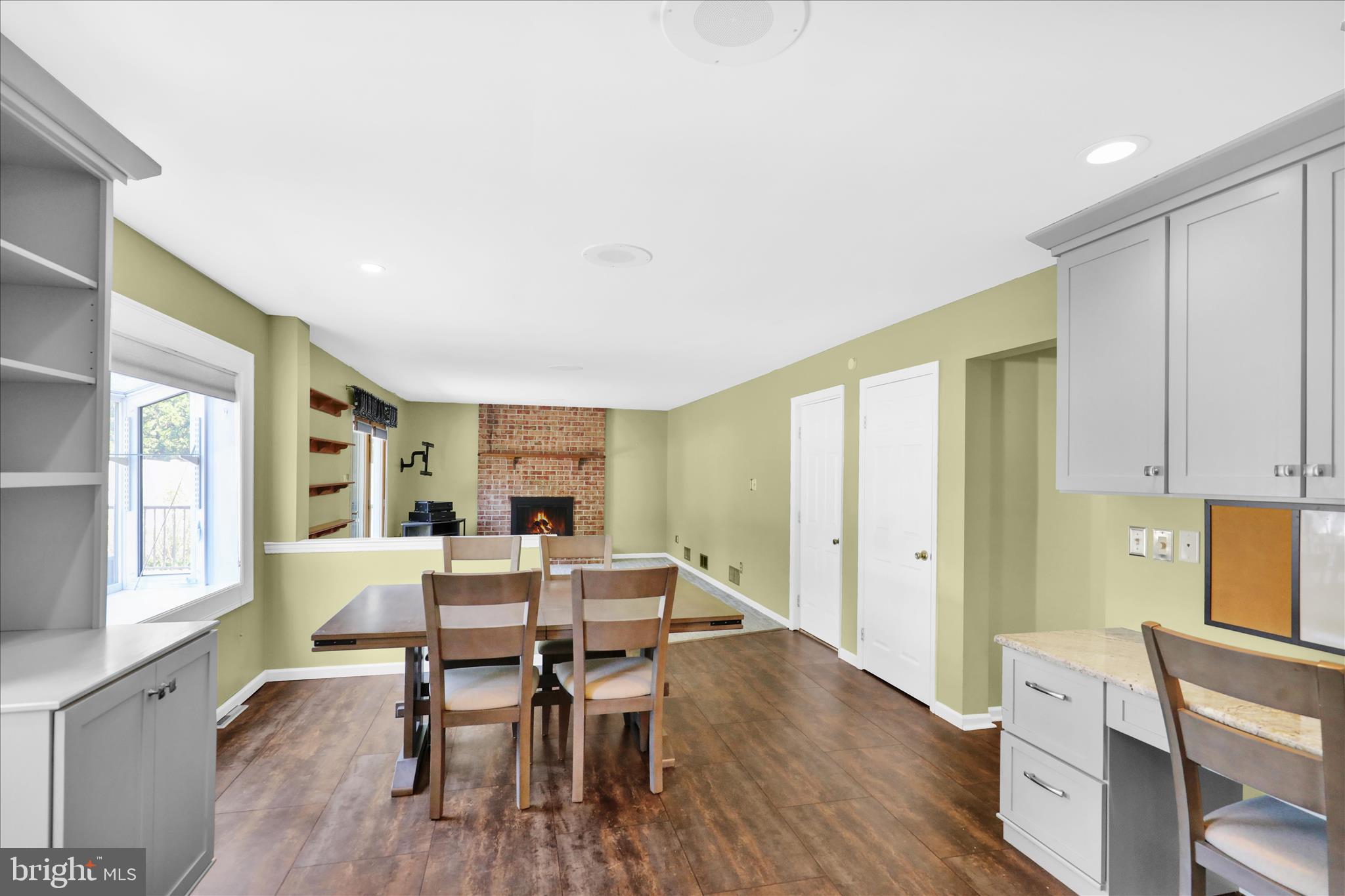 LEESPORT GARDENS - Residential