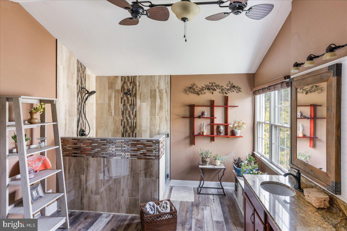 BUCKINGHAM FOREST - Residential