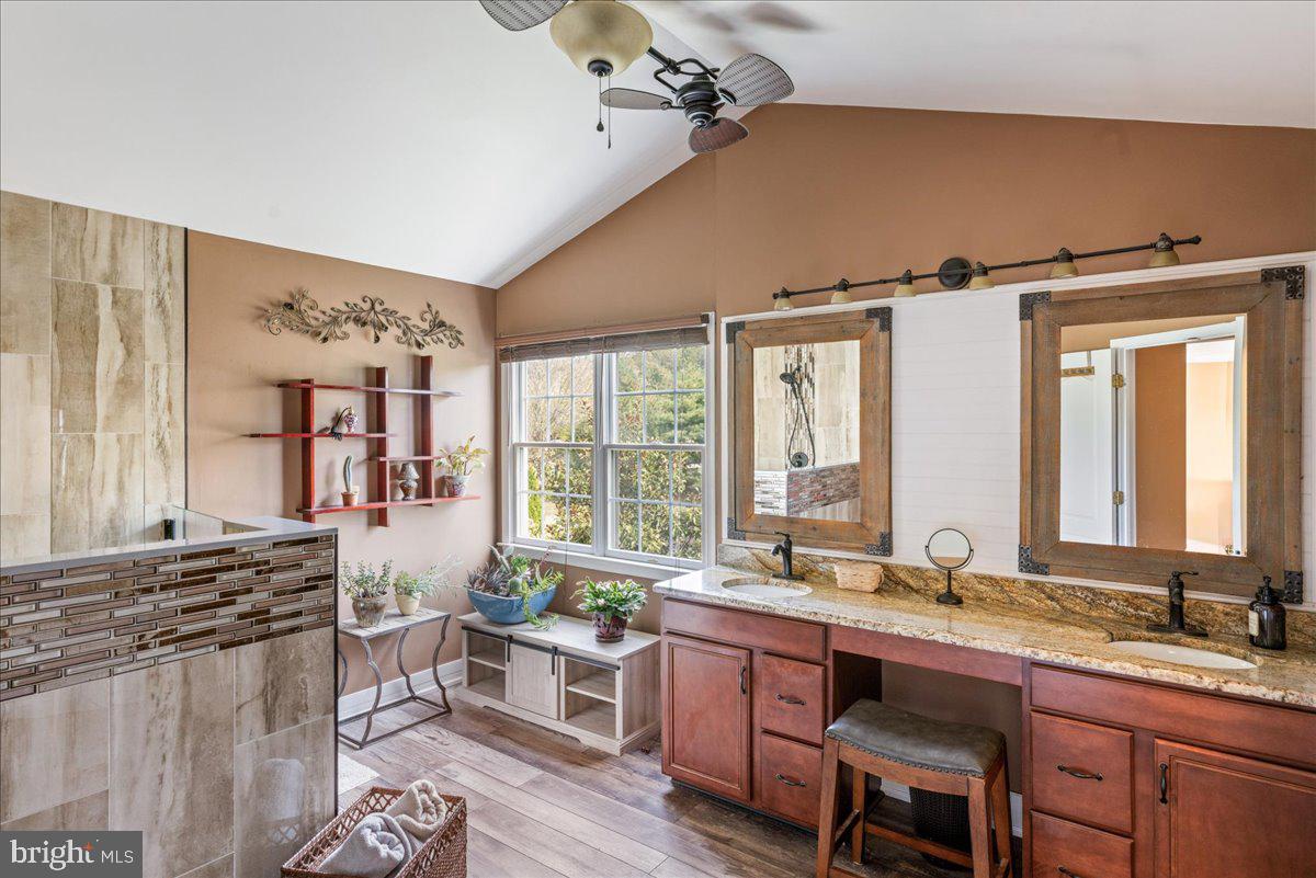 BUCKINGHAM FOREST - Residential