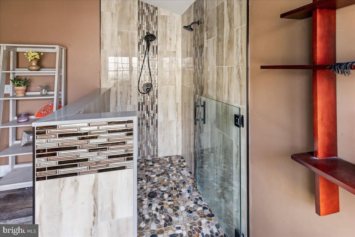 BUCKINGHAM FOREST - Residential