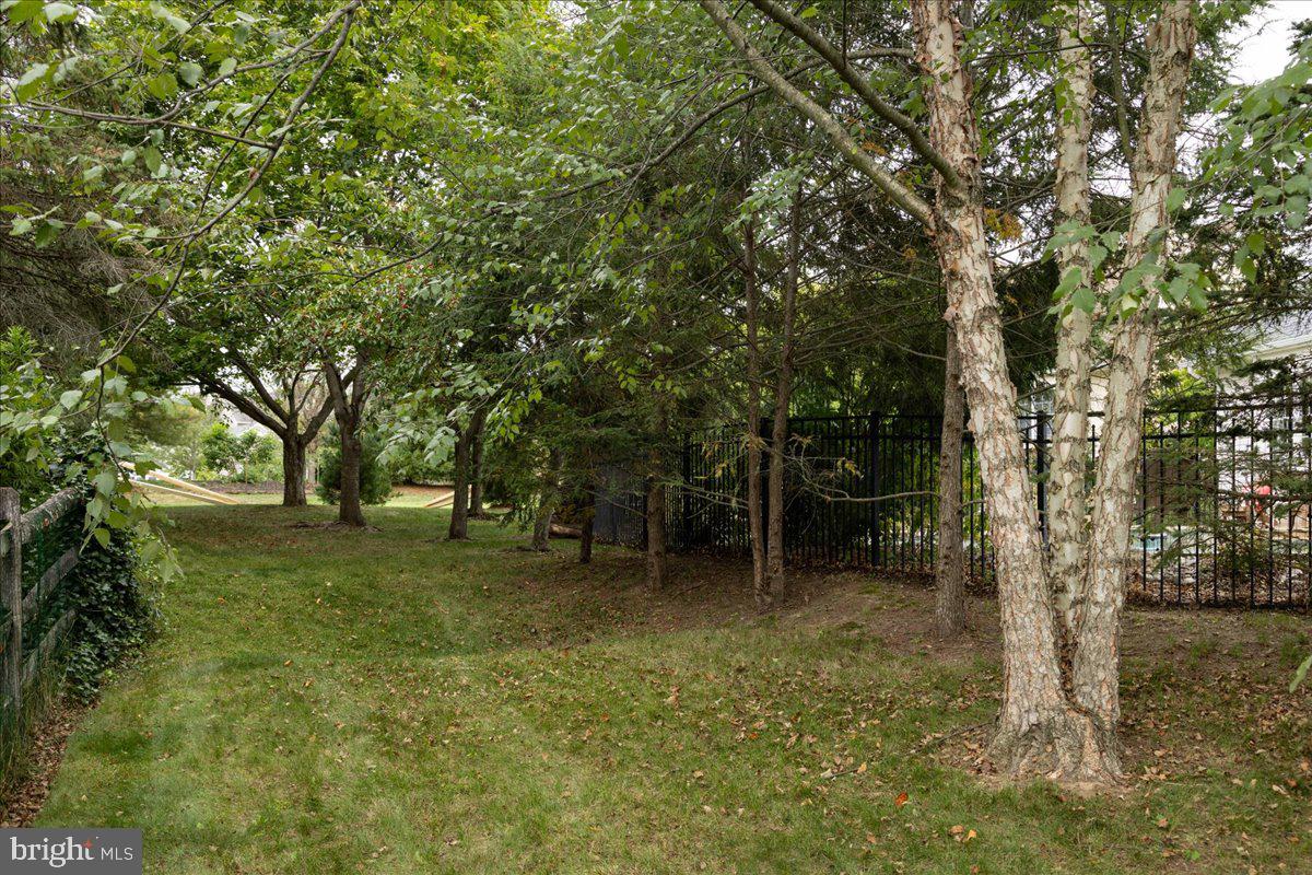 BUCKINGHAM FOREST - Residential