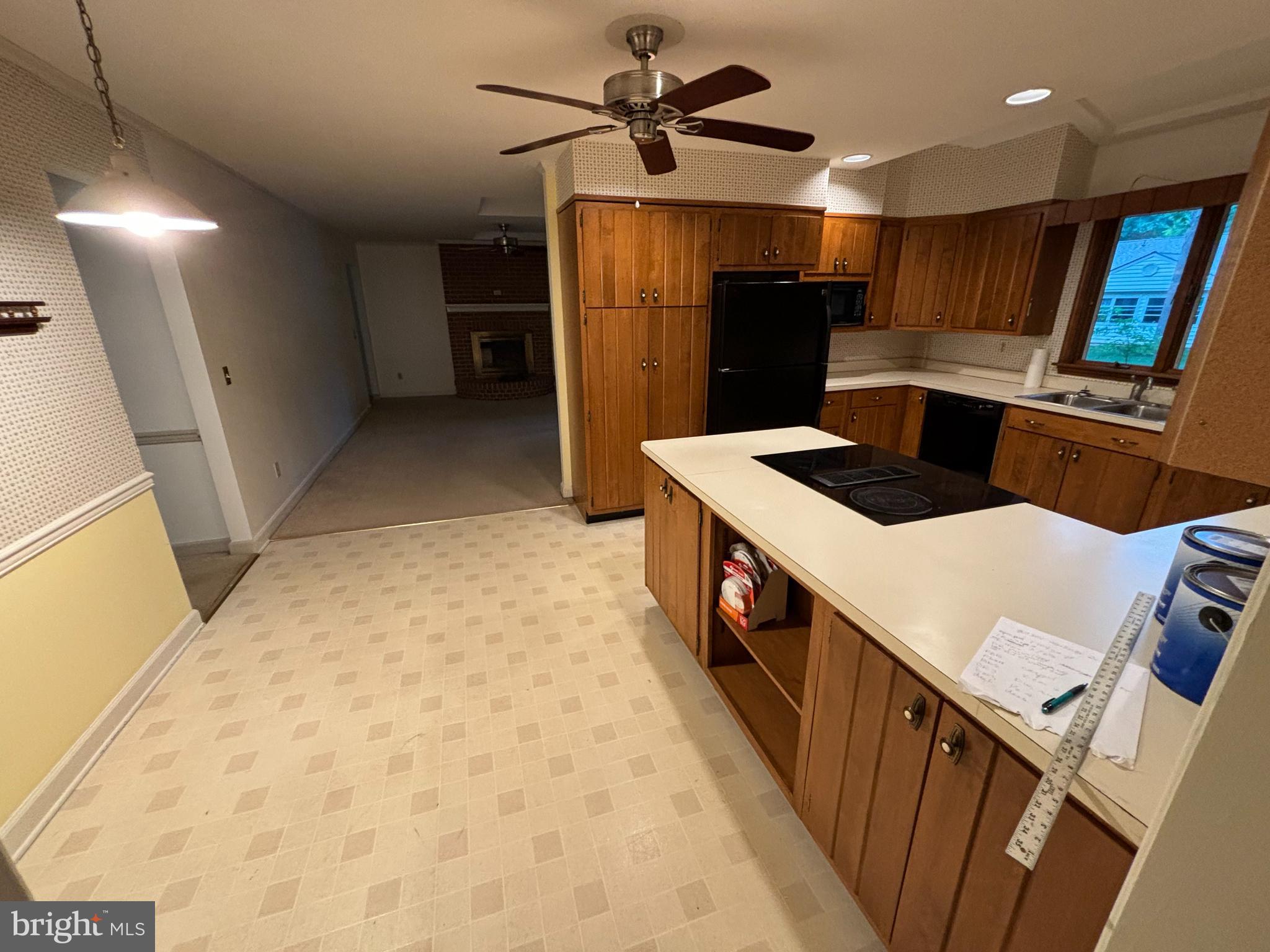 BEECHWOOD - Residential Lease