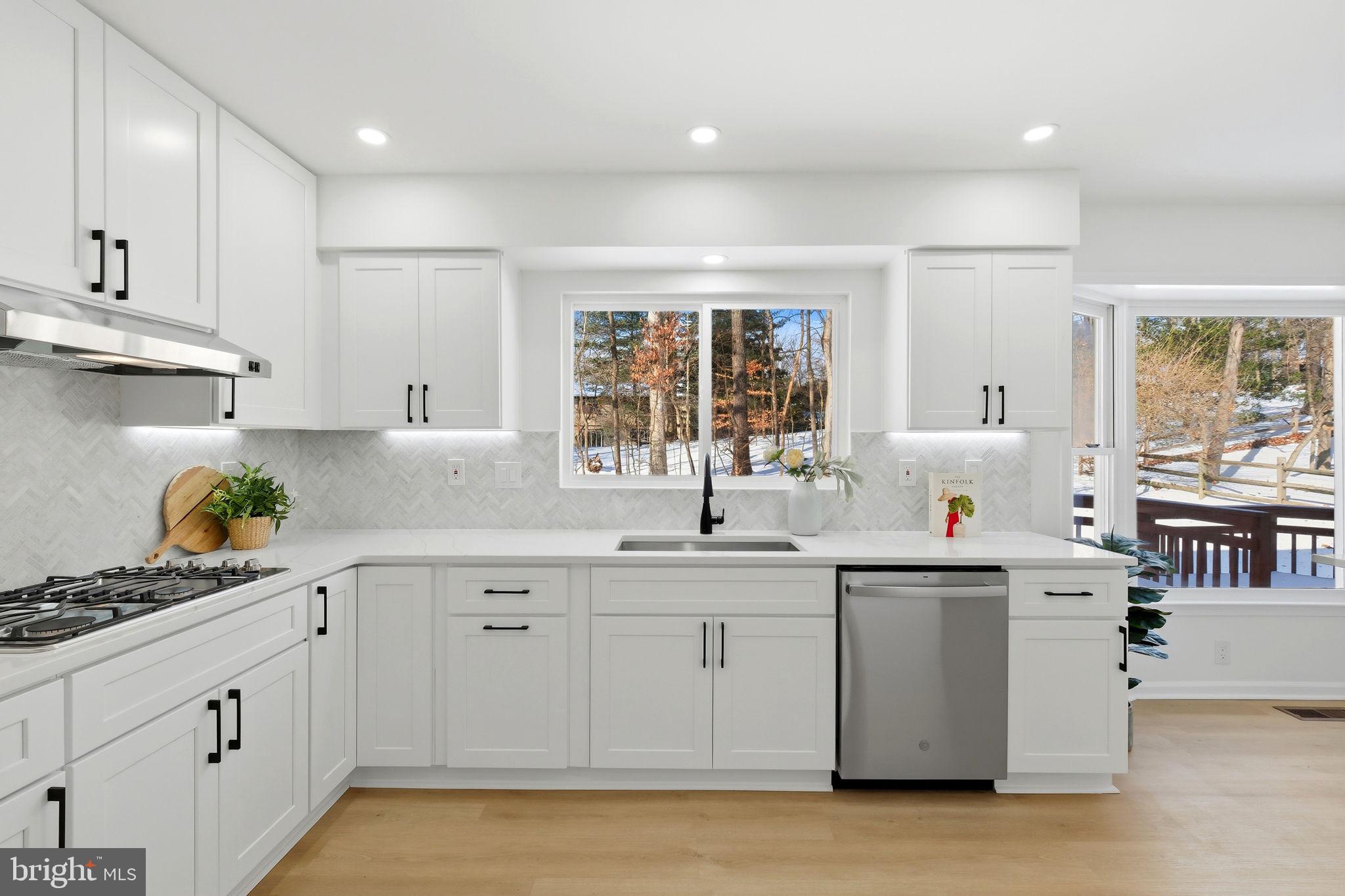 WESTLEIGH - Residential