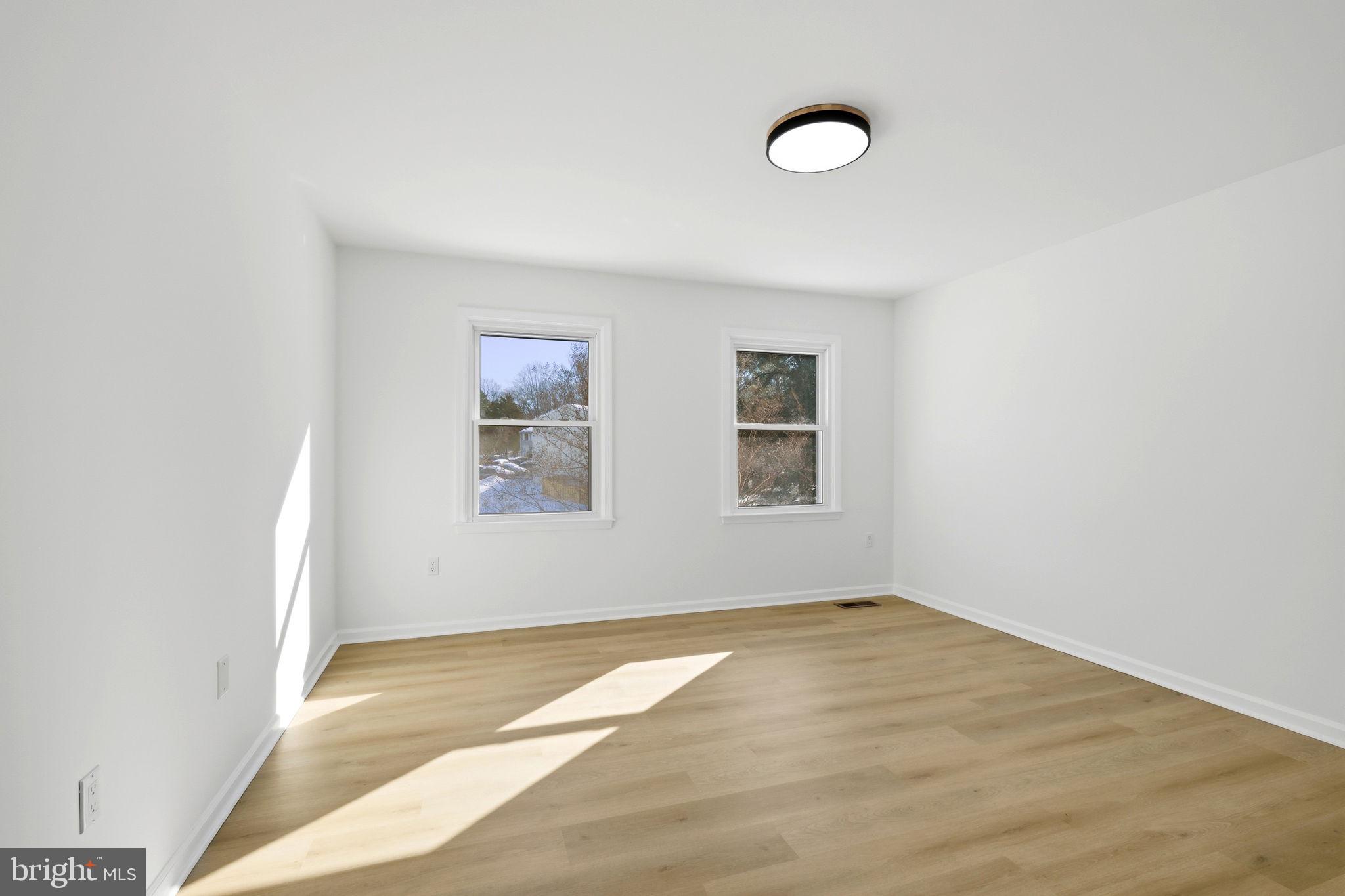 WESTLEIGH - Residential