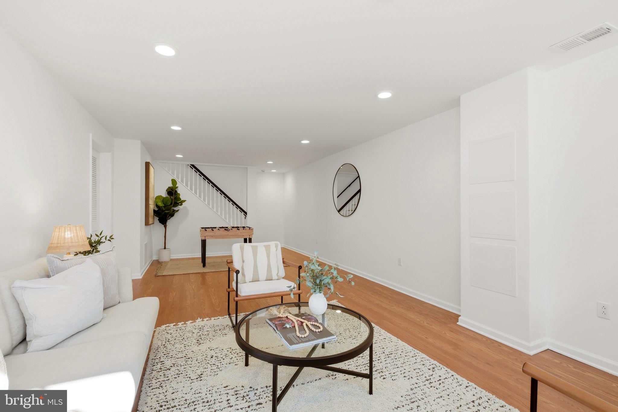 WESTLEIGH - Residential