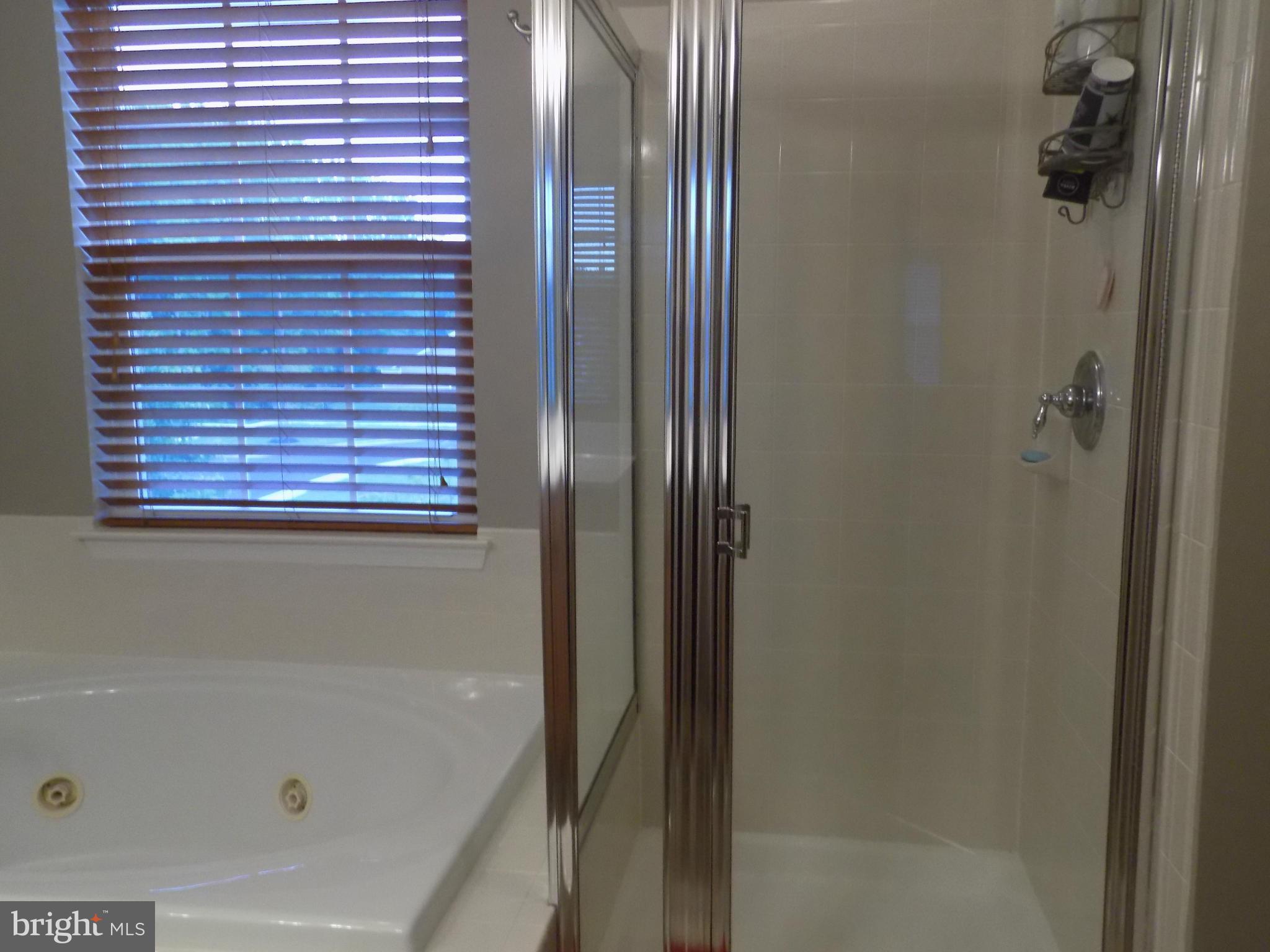 BALDWIN MANOR - Residential