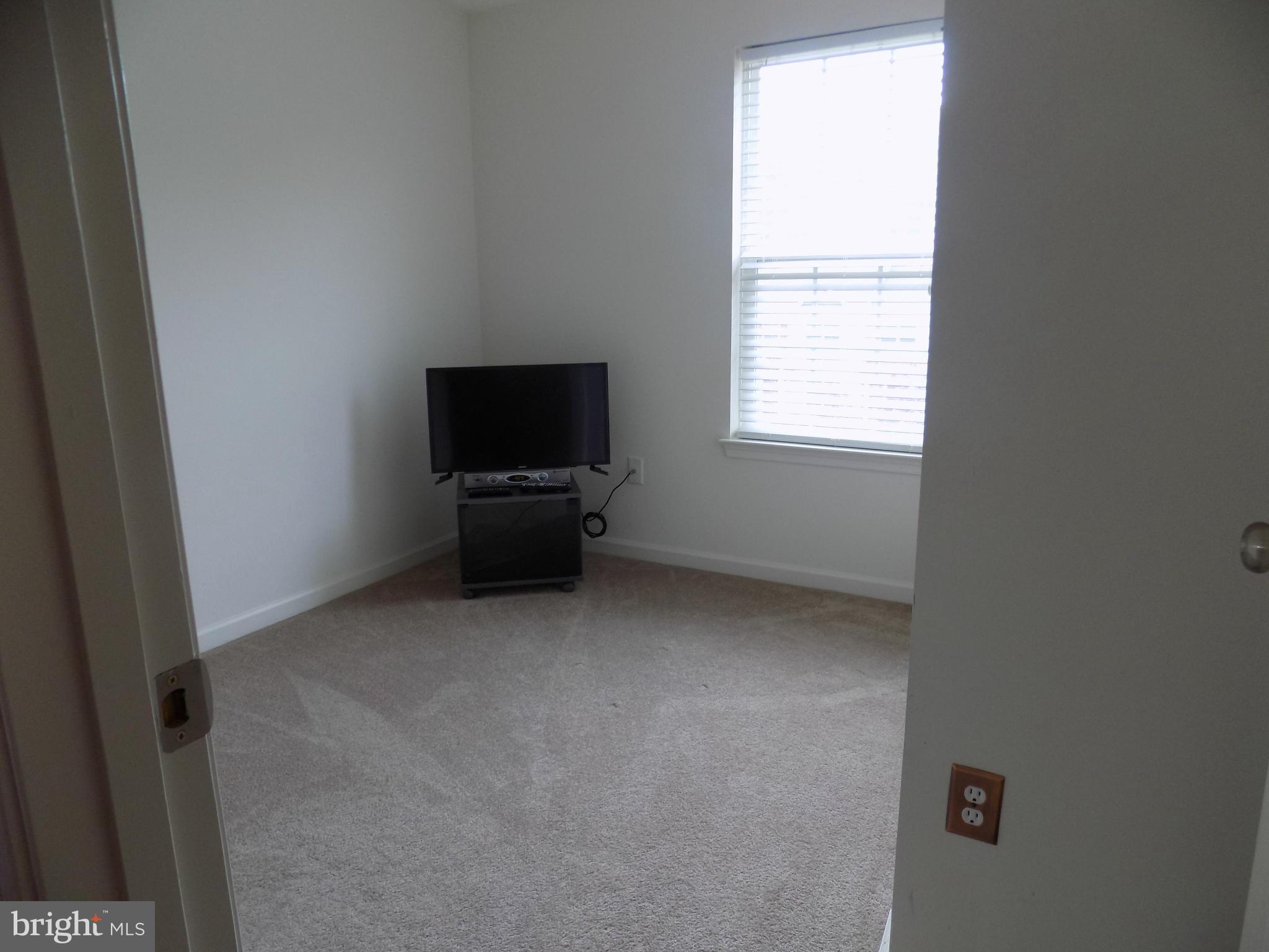 BALDWIN MANOR - Residential