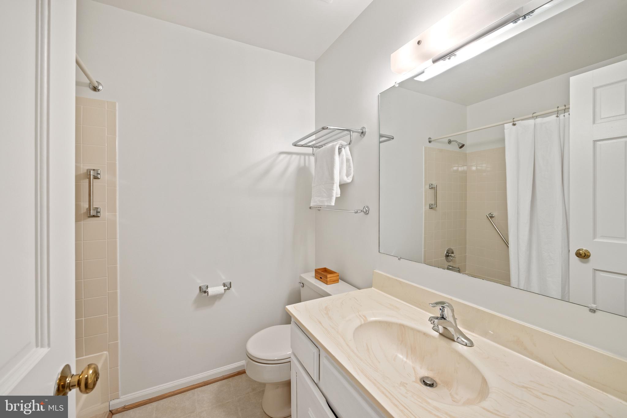 WINDGATE I - Residential