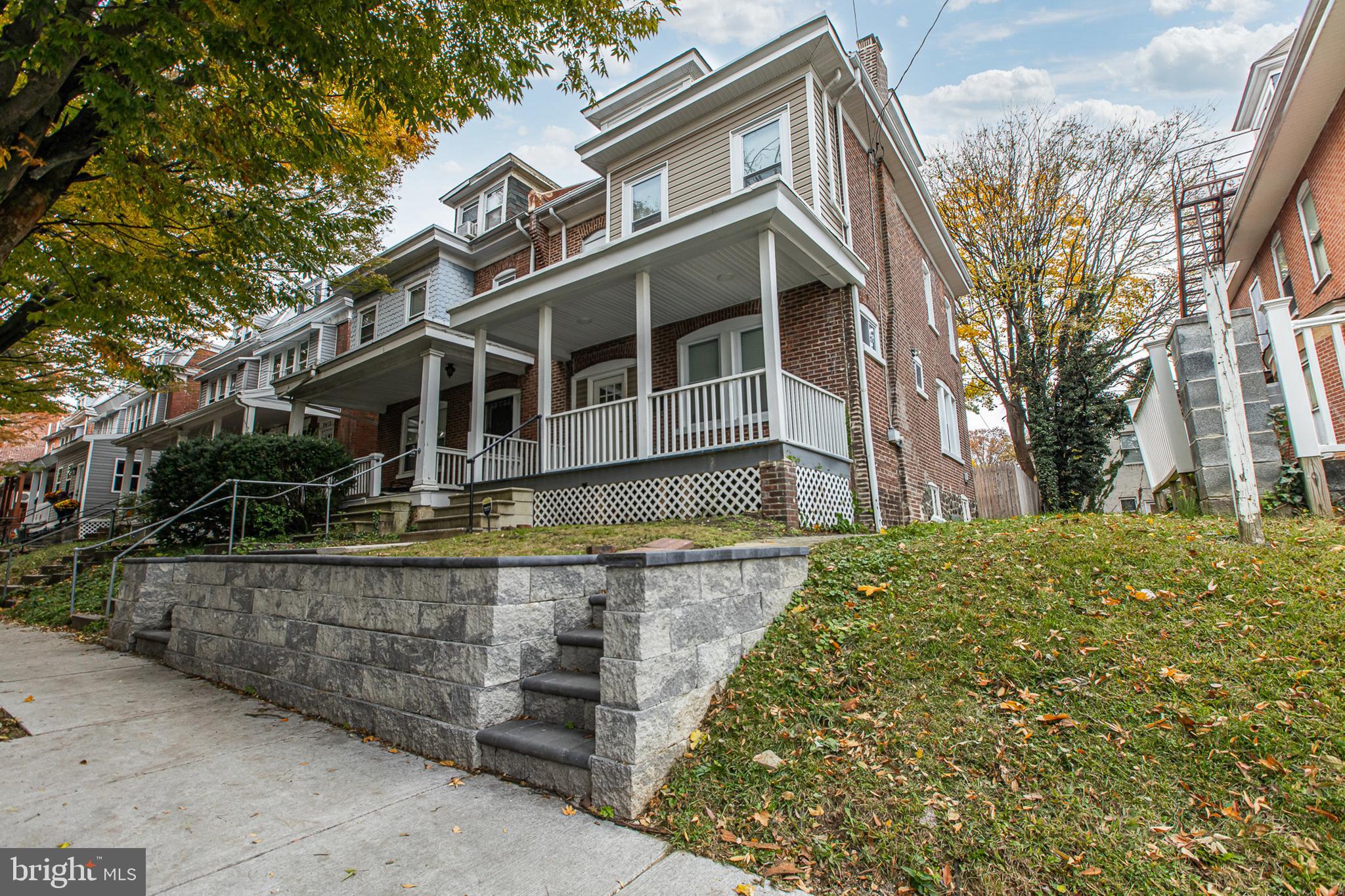 2417 N WASHINGTON STREET