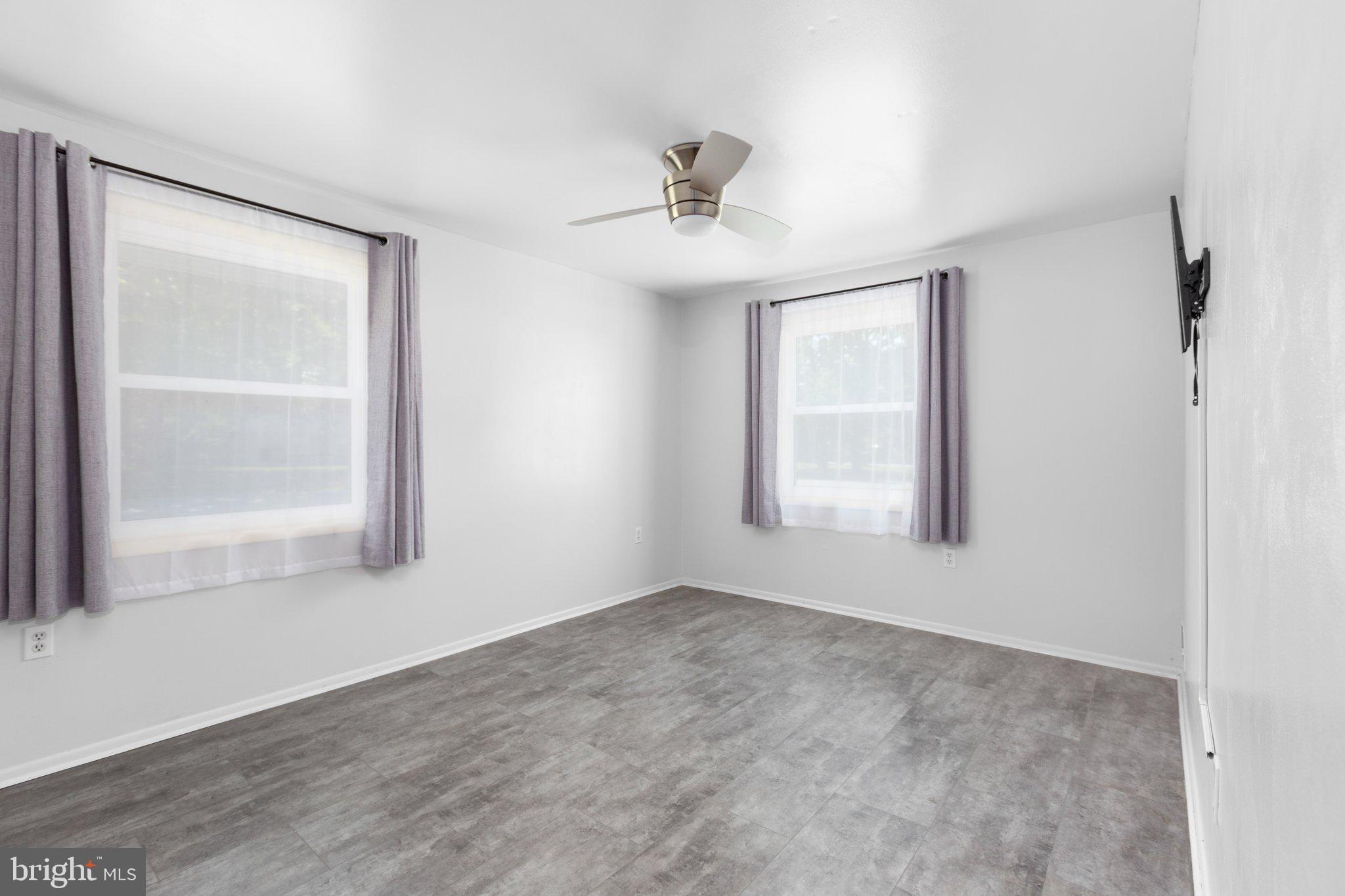 WAVERLY VILLAGE - Residential