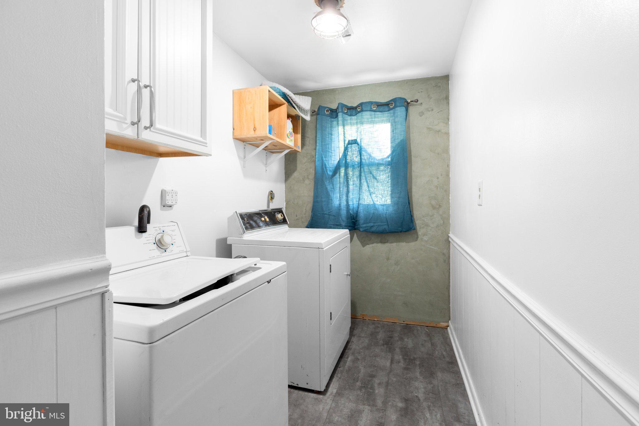 WAVERLY VILLAGE - Residential