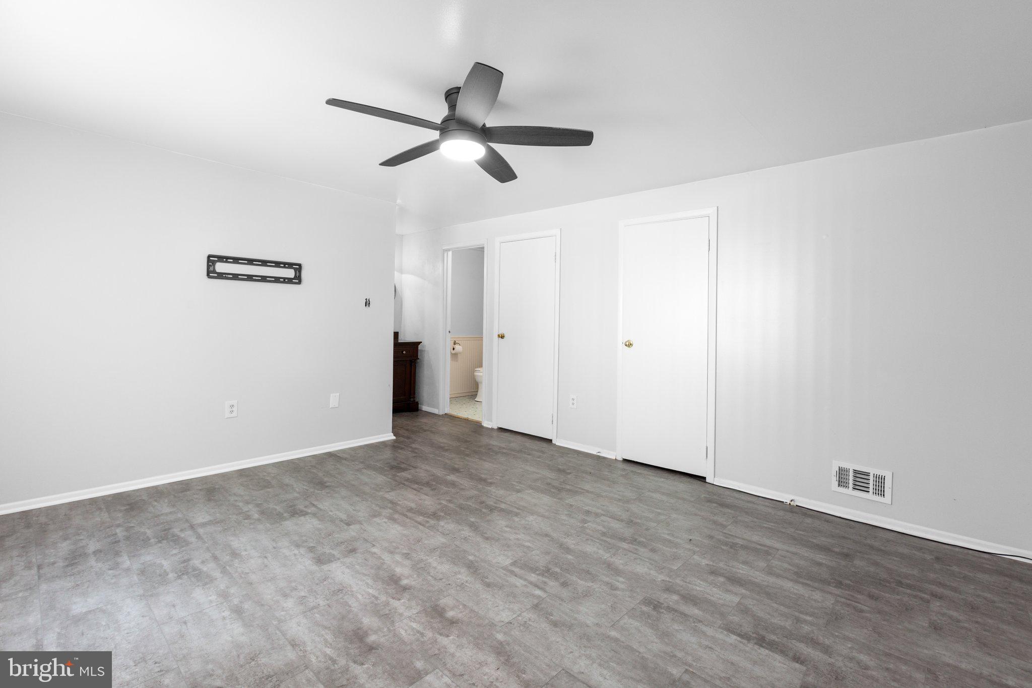 WAVERLY VILLAGE - Residential